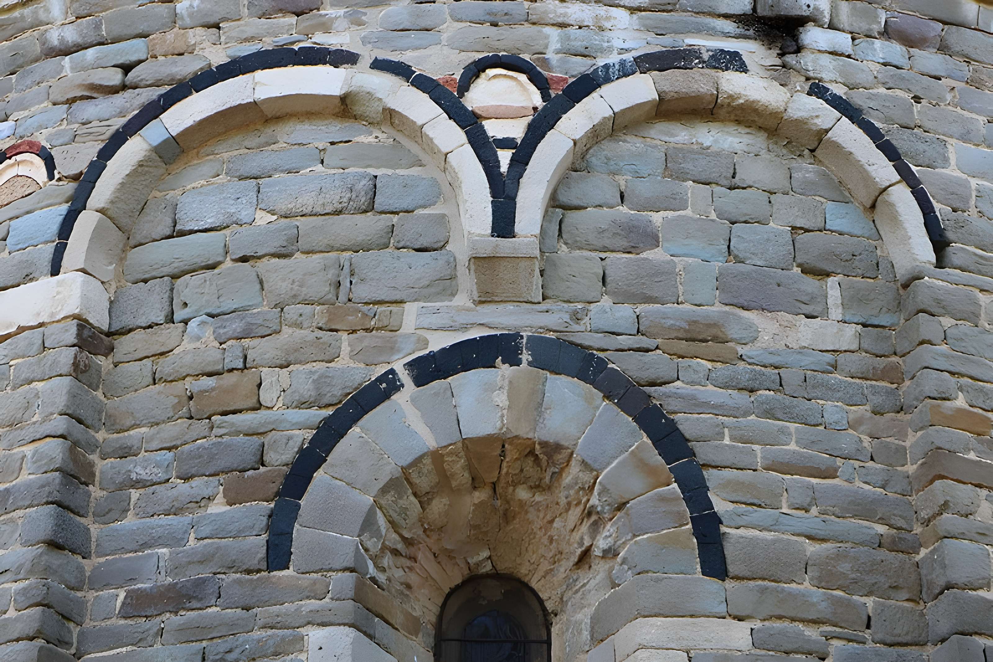Église Saint-Saturnin de Pouzols-Minervois