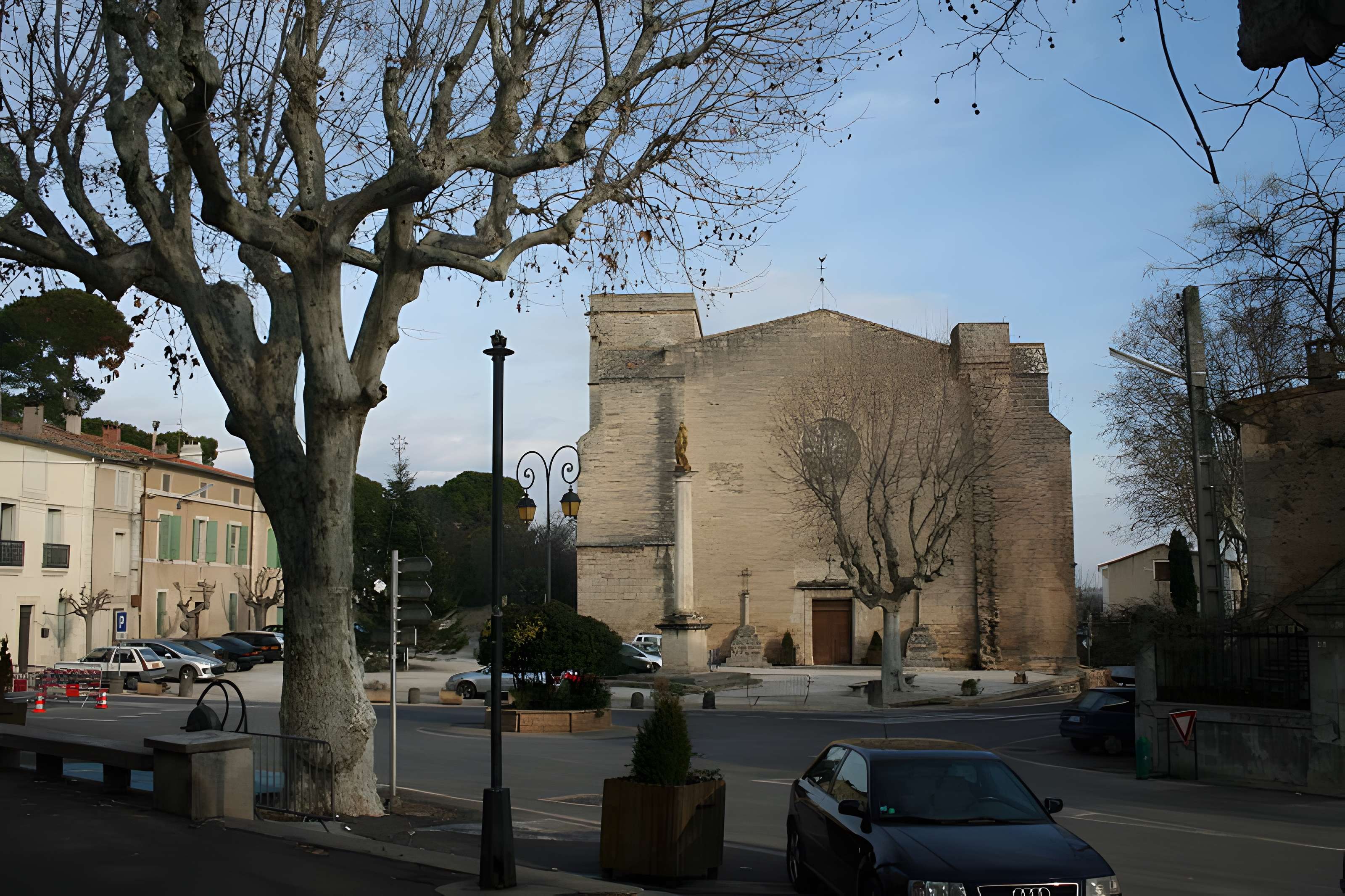 Église Saint-Saturnin de Tourbes