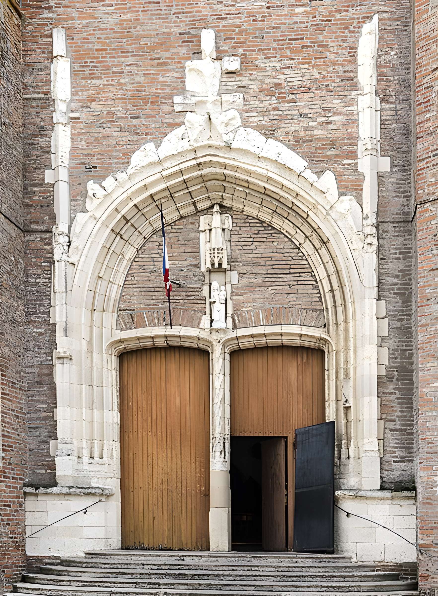 Église Saint-Sauveur de Castelsarrasin