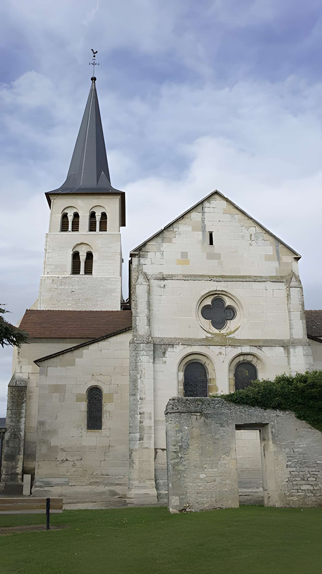 Église Saint-Sauveur de Hermonville