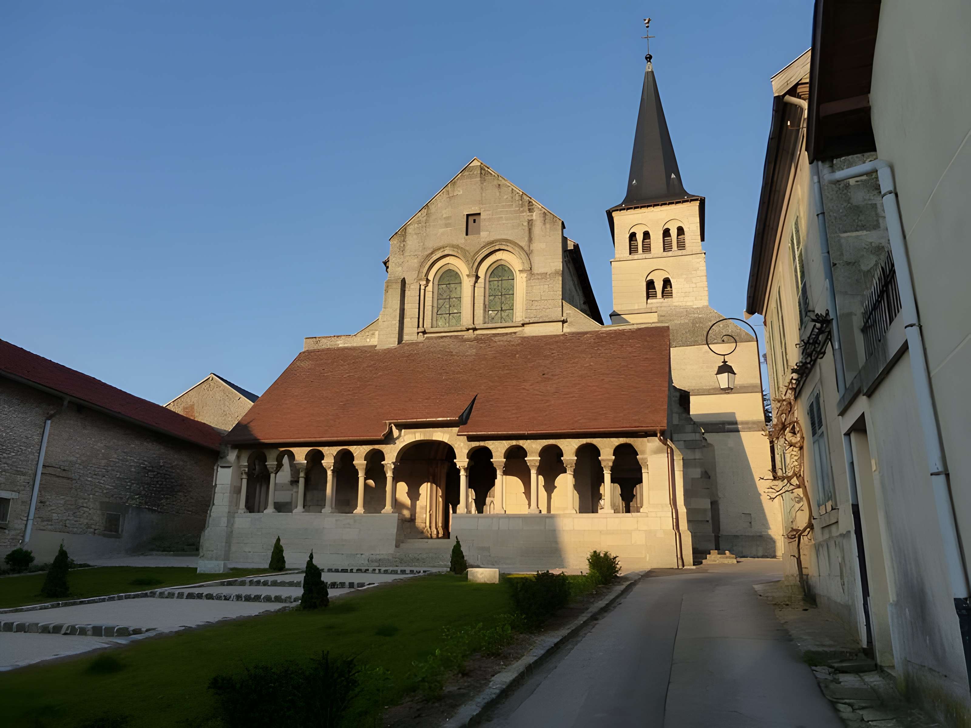 Église Saint-Sauveur de Hermonville