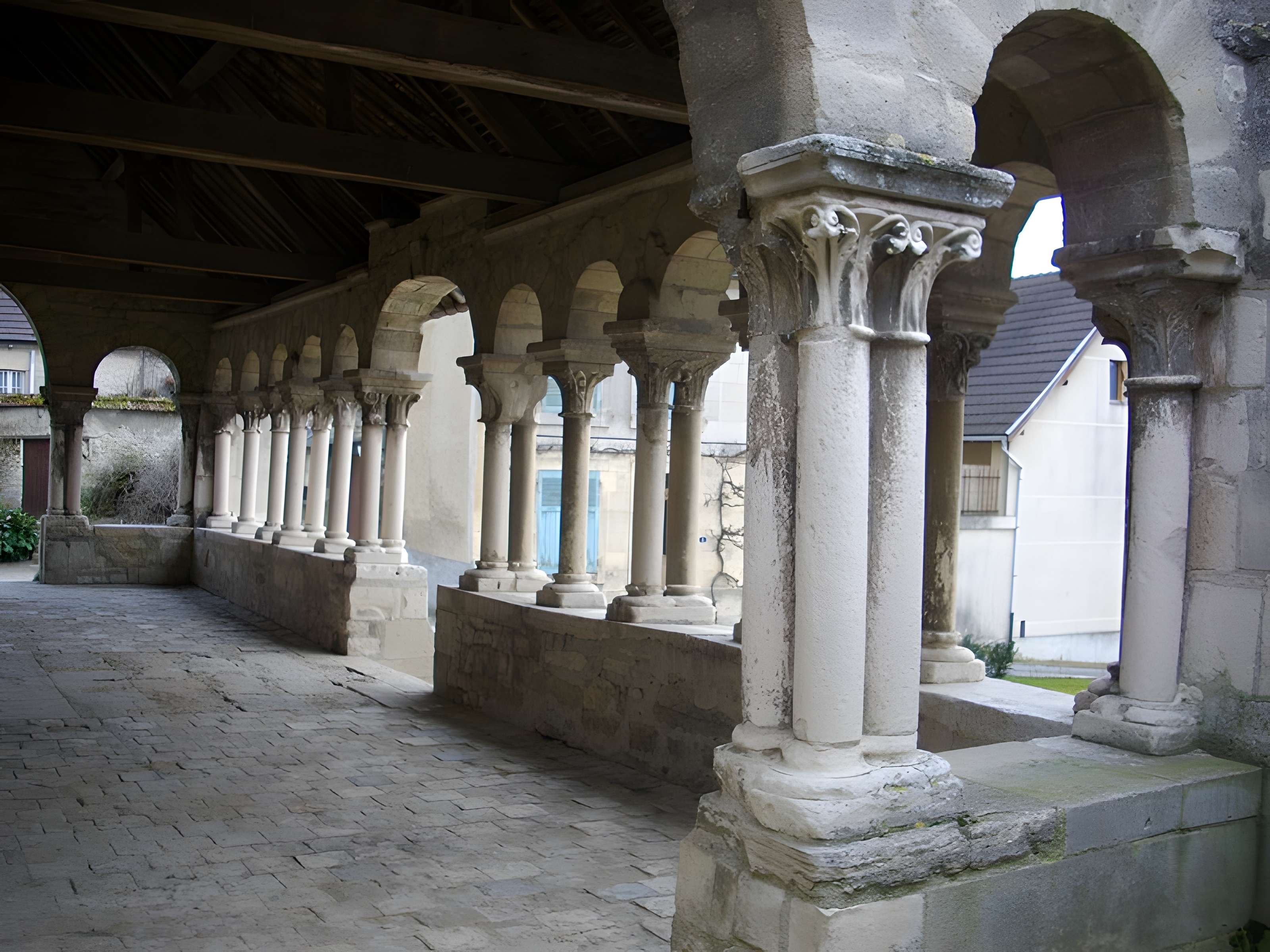 Église Saint-Sauveur de Hermonville