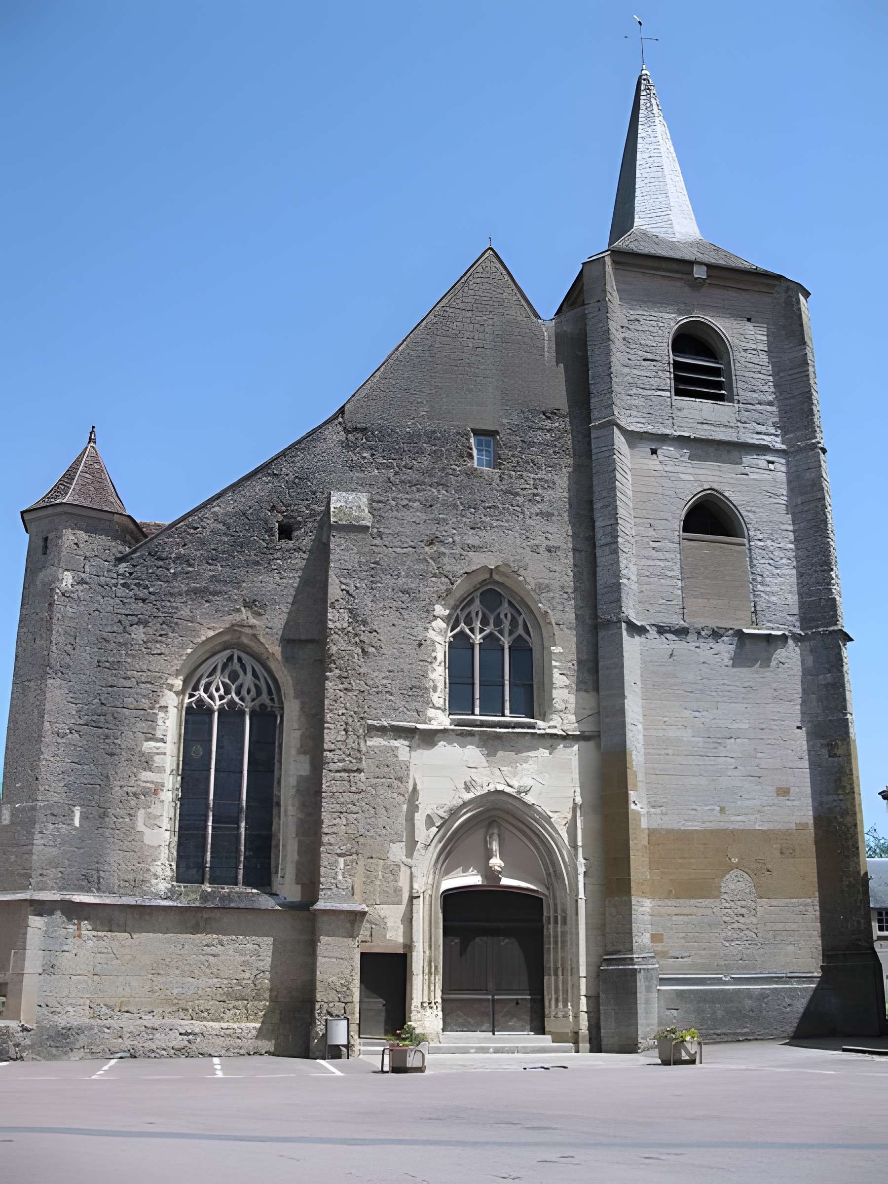 Église Saint-Seine de Corbigny 