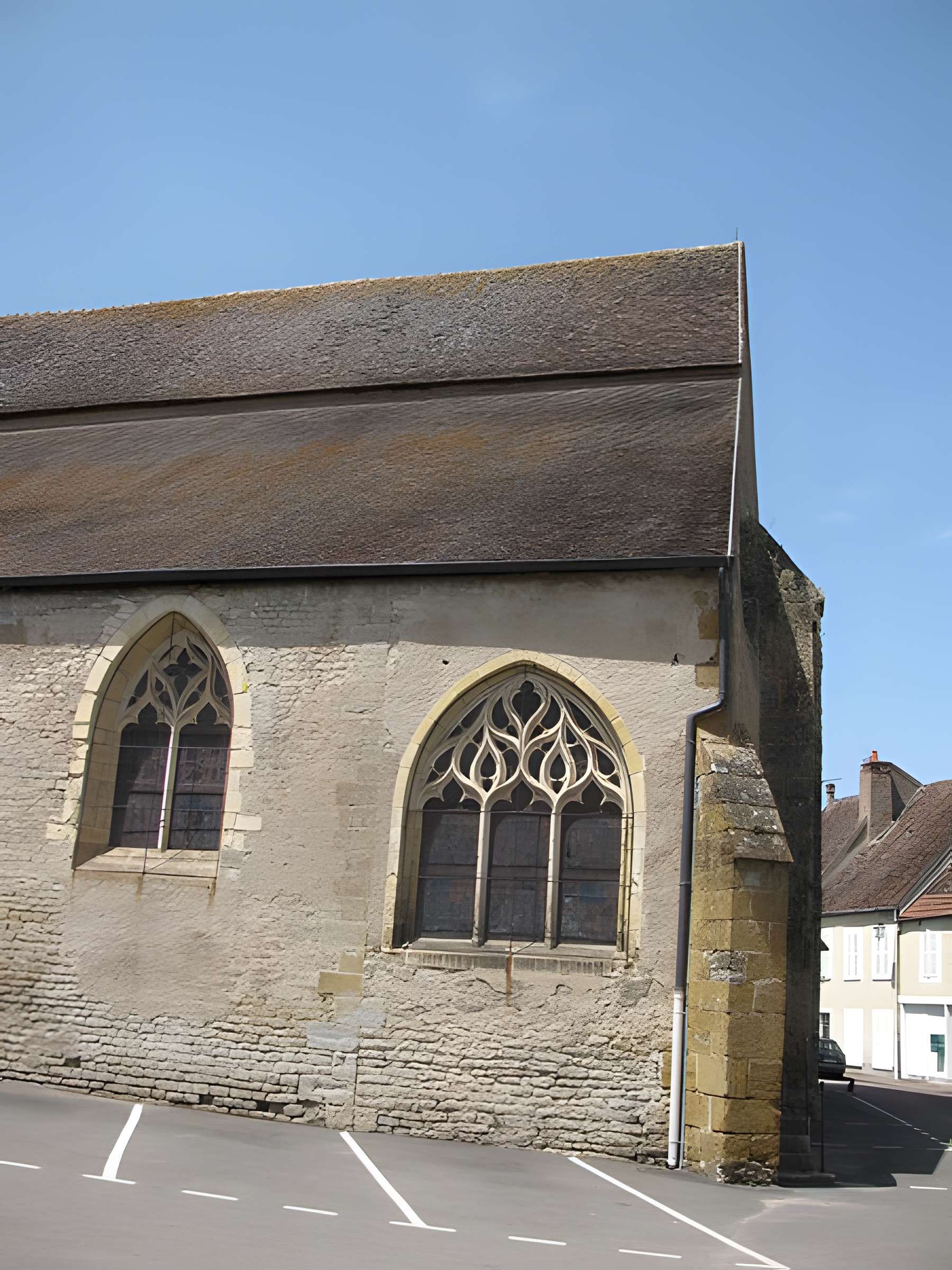 Église Saint-Seine de Corbigny