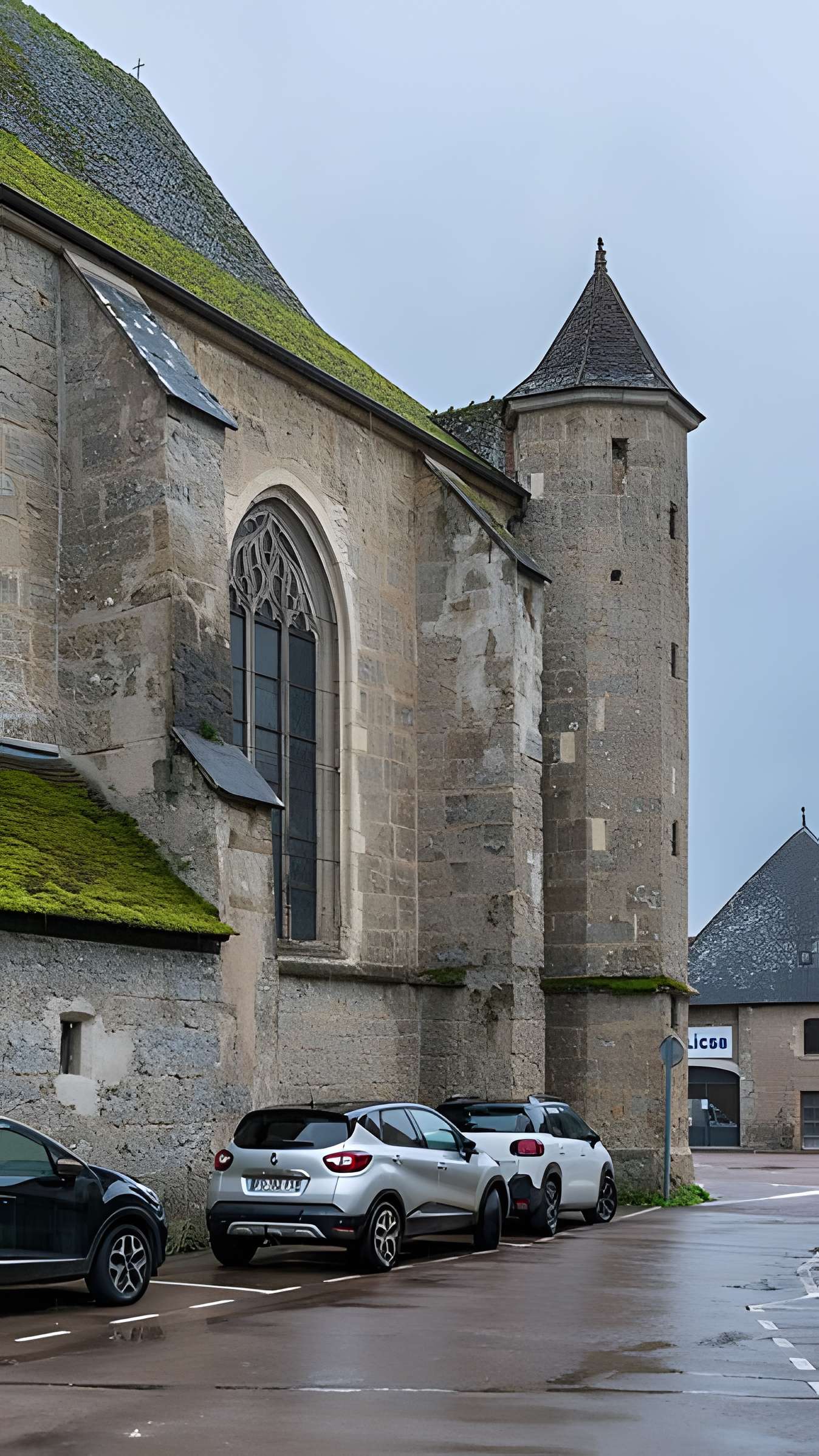 Église Saint-Seine de Corbigny