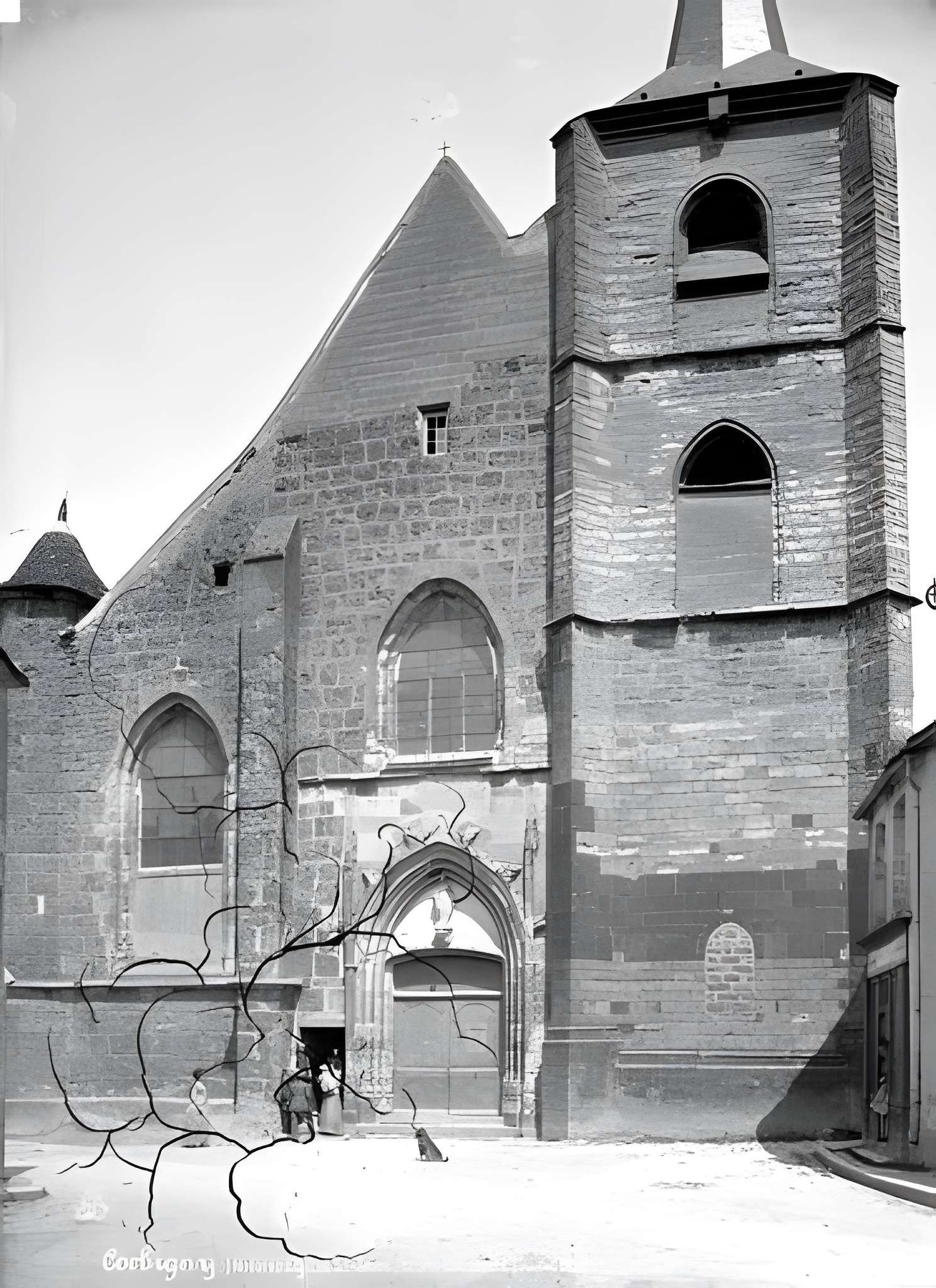 Église Saint-Seine de Corbigny