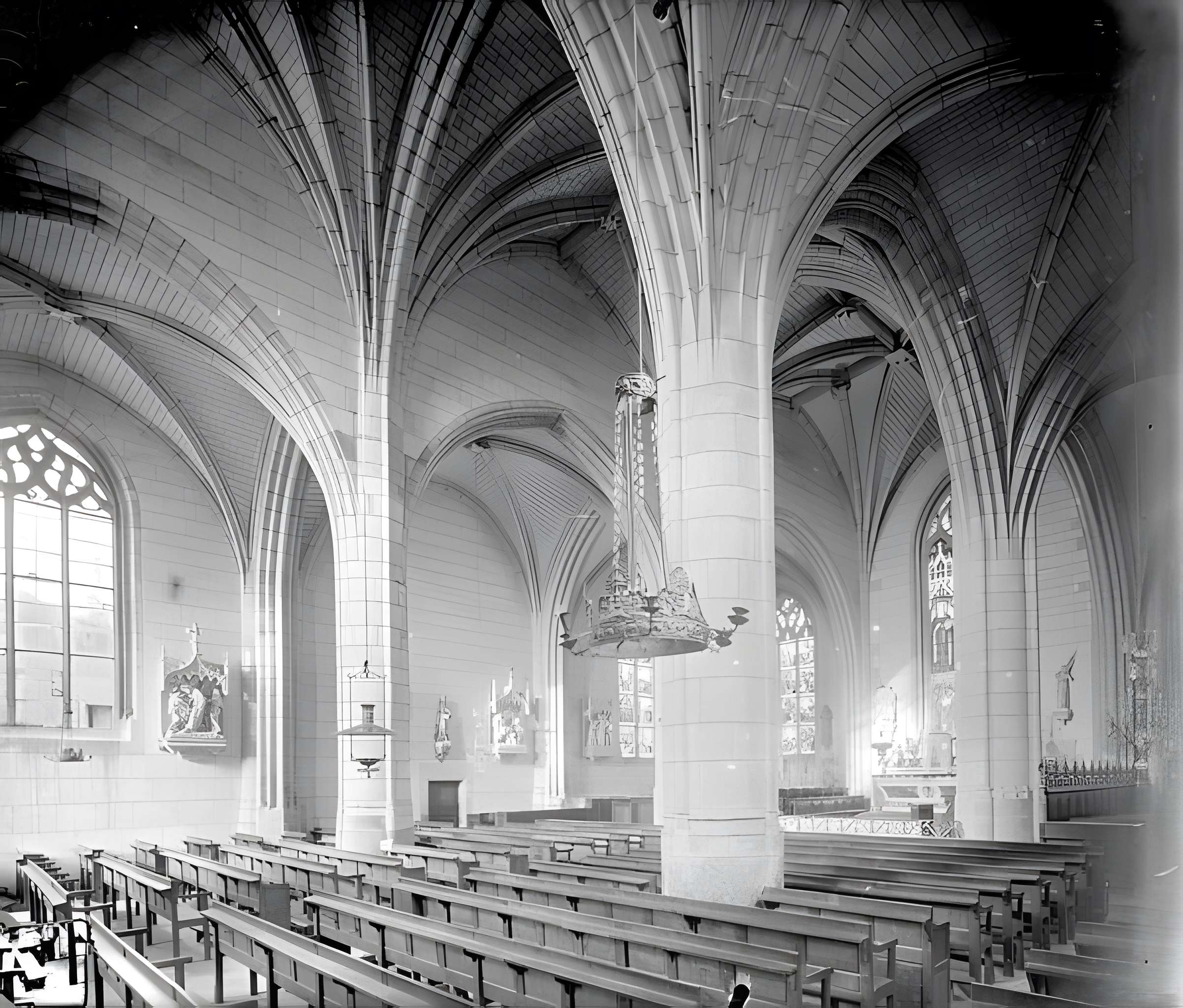 Église Saint-Seine de Corbigny