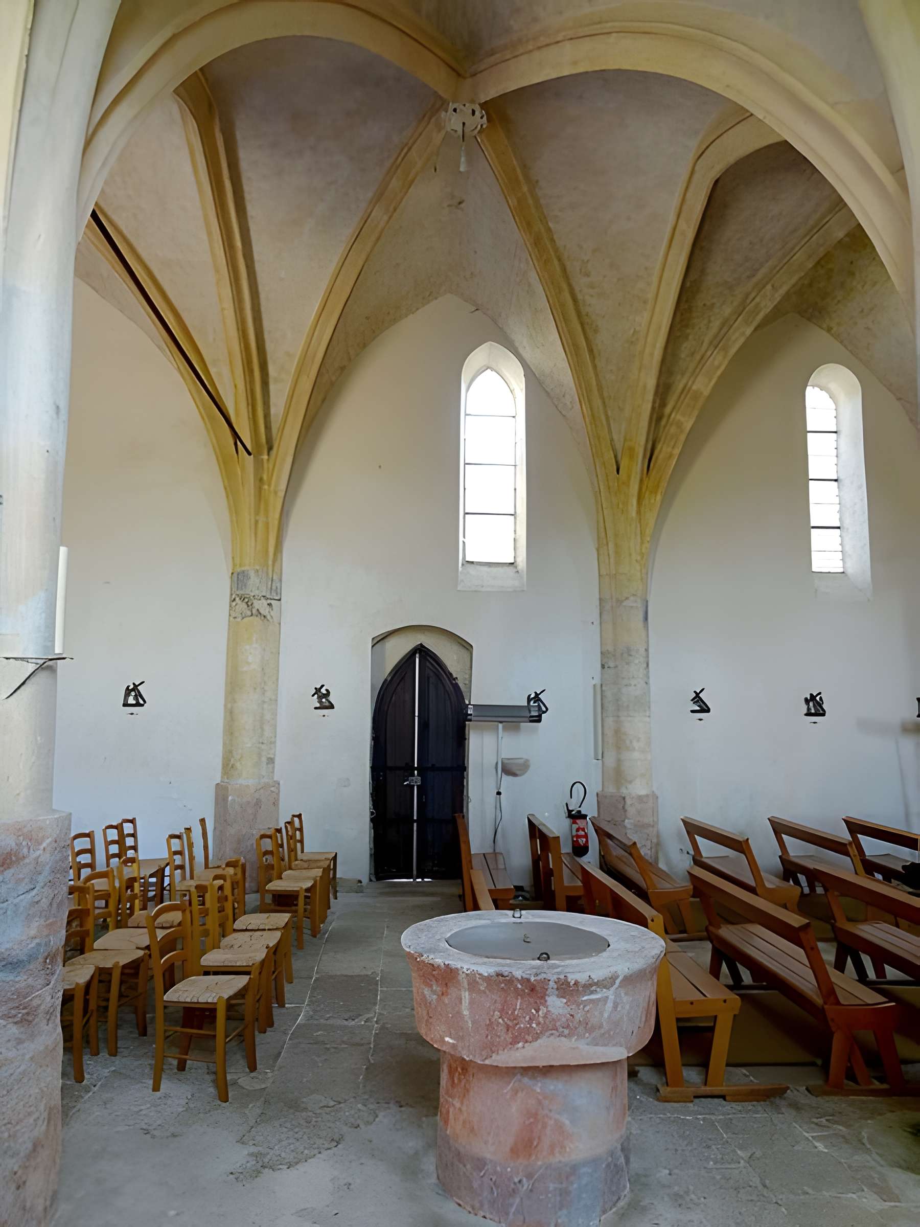 Église Saint-Séverin d'Oinville-sur-Montcient