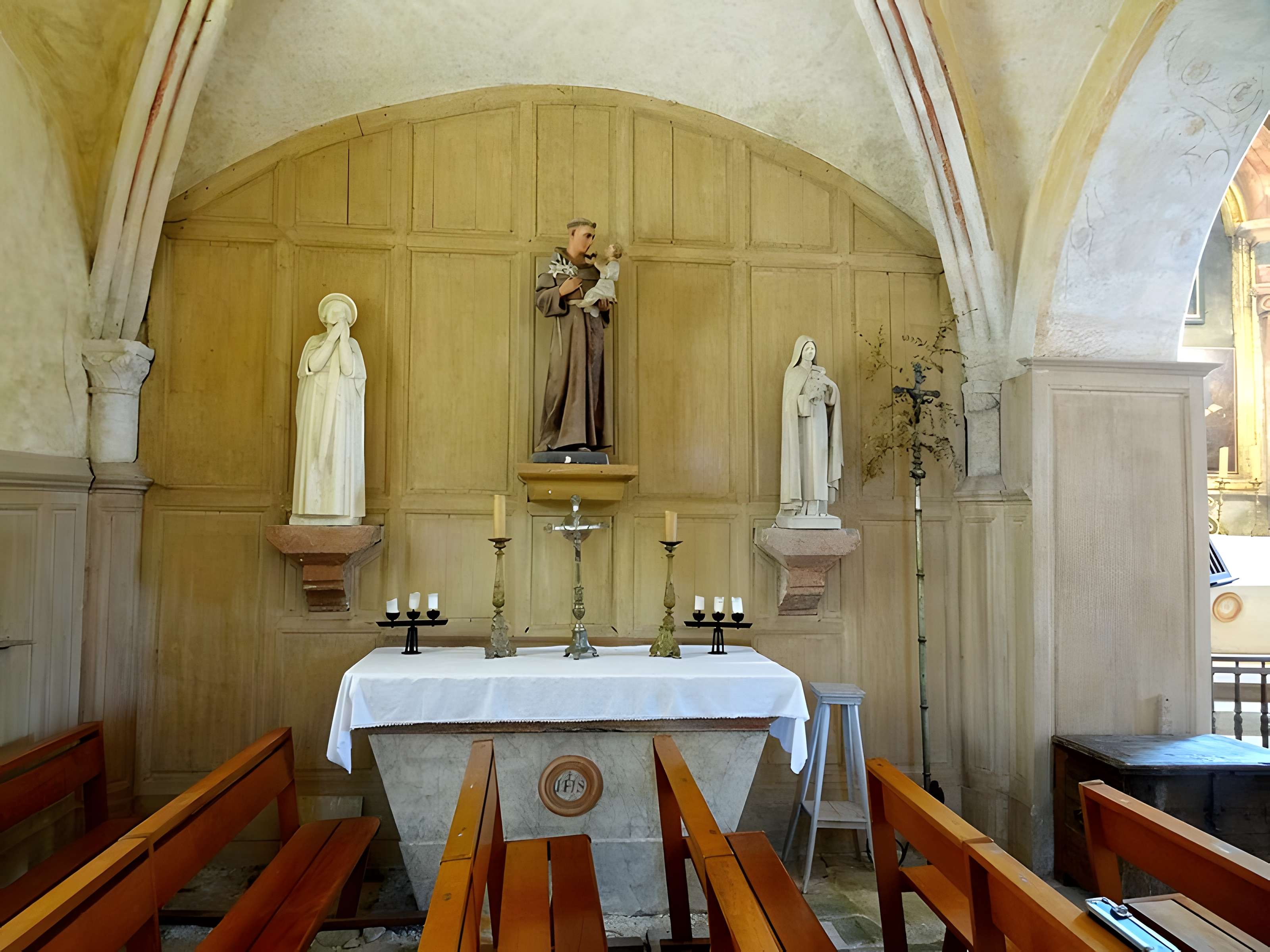 Église Saint-Séverin d'Oinville-sur-Montcient