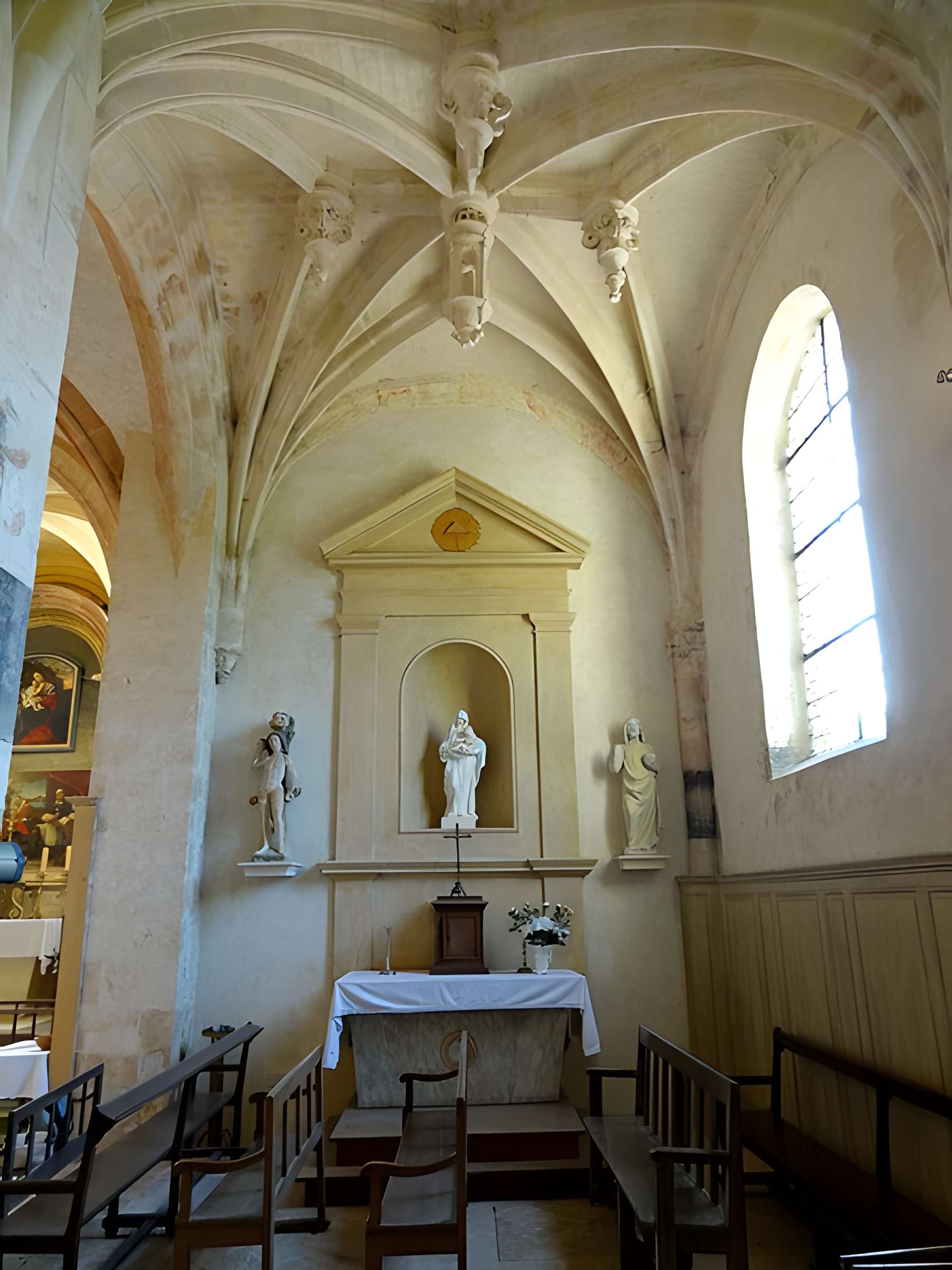 Église Saint-Séverin d'Oinville-sur-Montcient