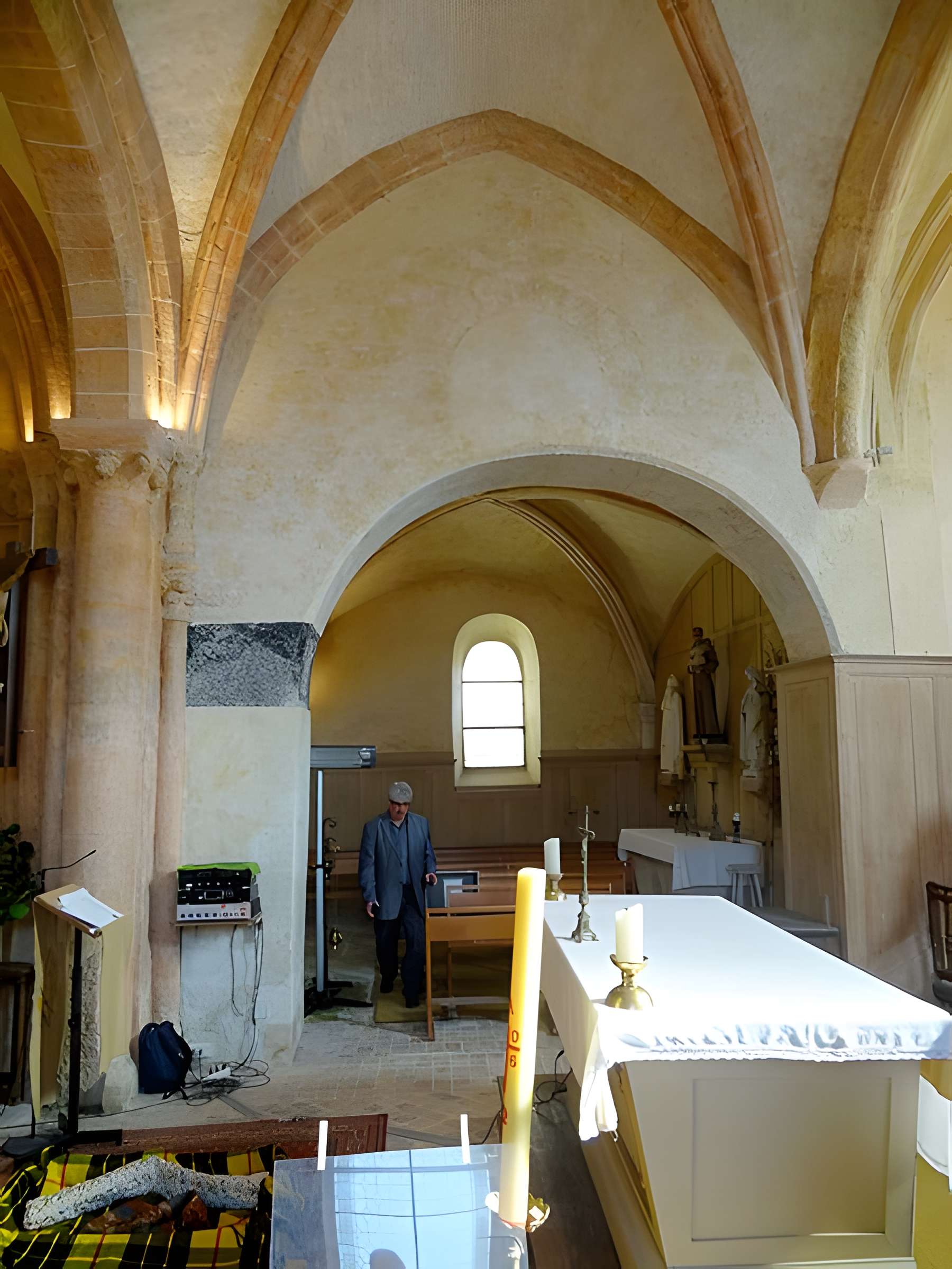 Église Saint-Séverin d'Oinville-sur-Montcient