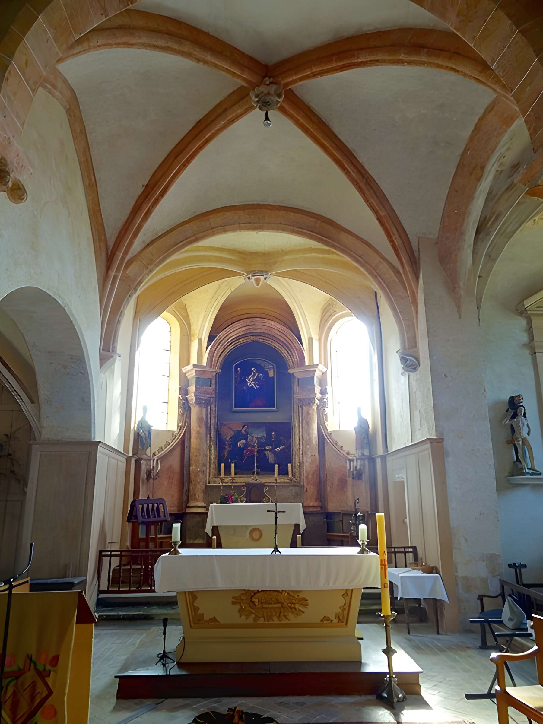 Église Saint-Séverin d'Oinville-sur-Montcient