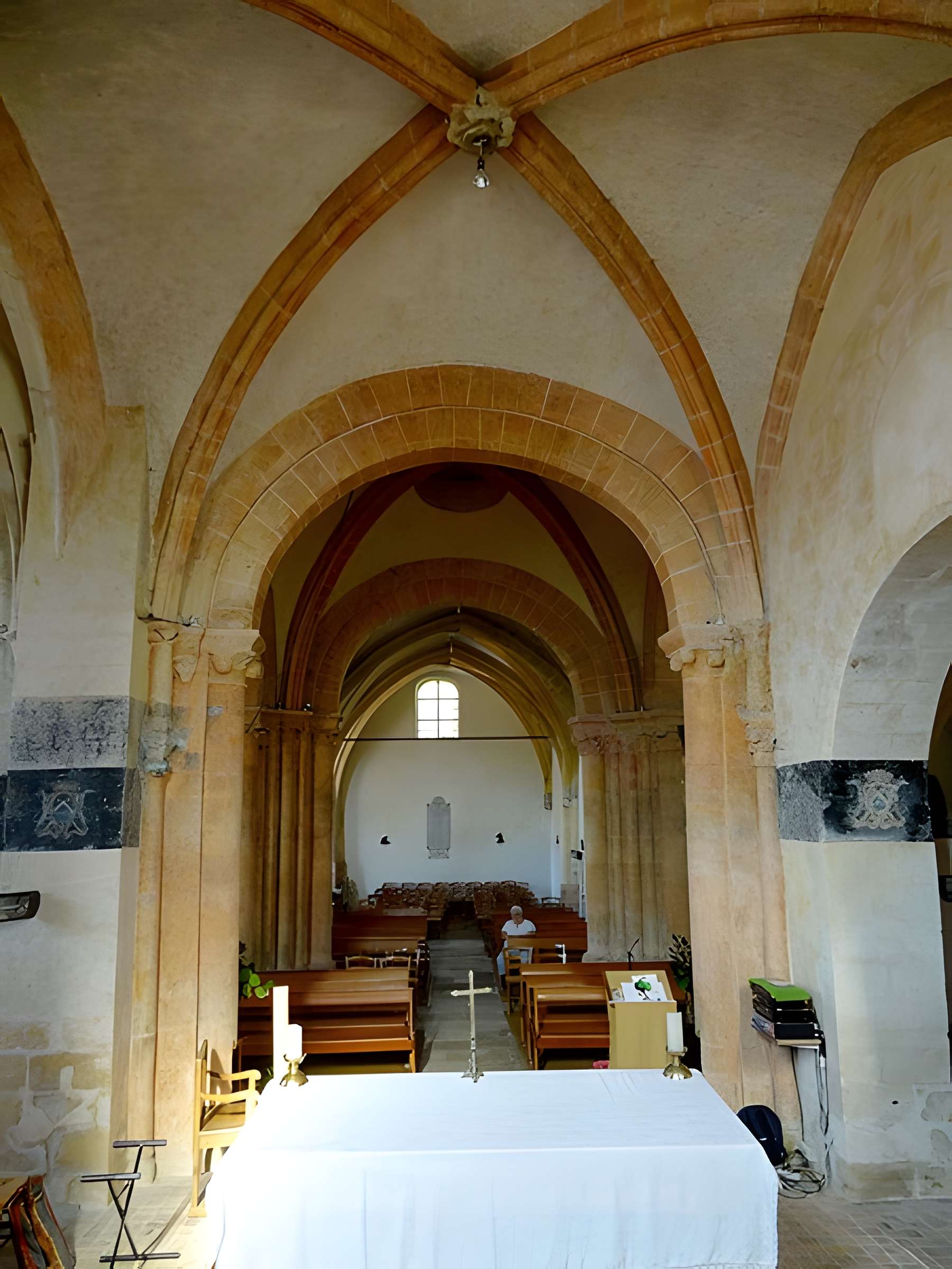 Église Saint-Séverin d'Oinville-sur-Montcient