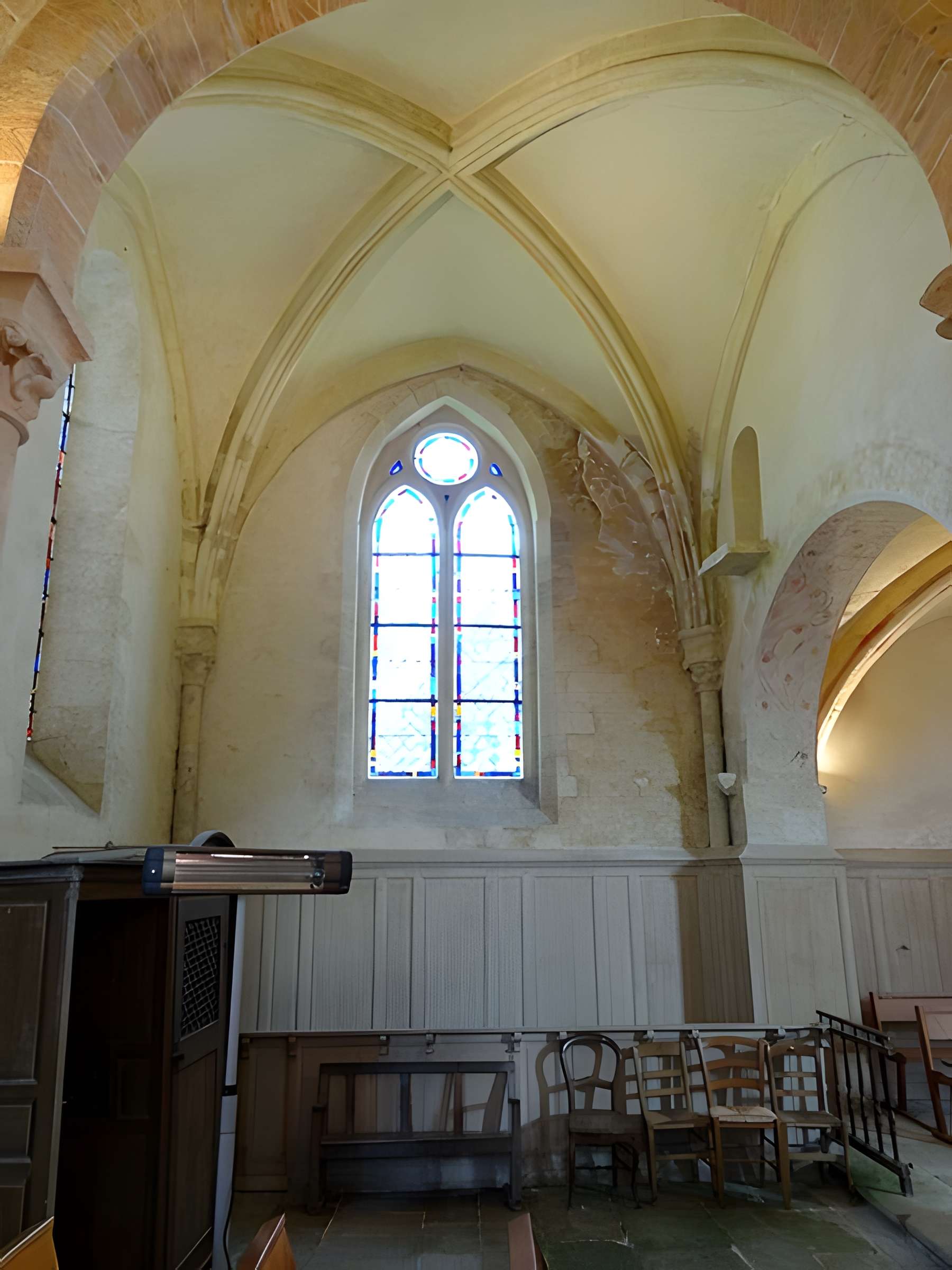 Église Saint-Séverin d'Oinville-sur-Montcient