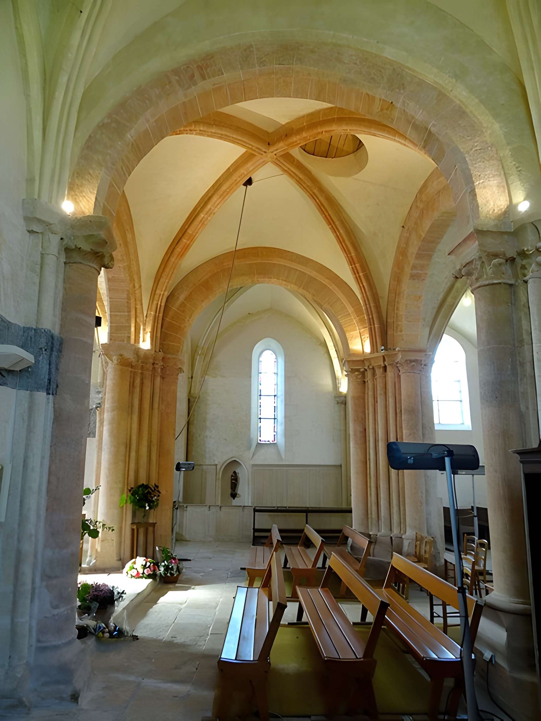 Église Saint-Séverin d'Oinville-sur-Montcient