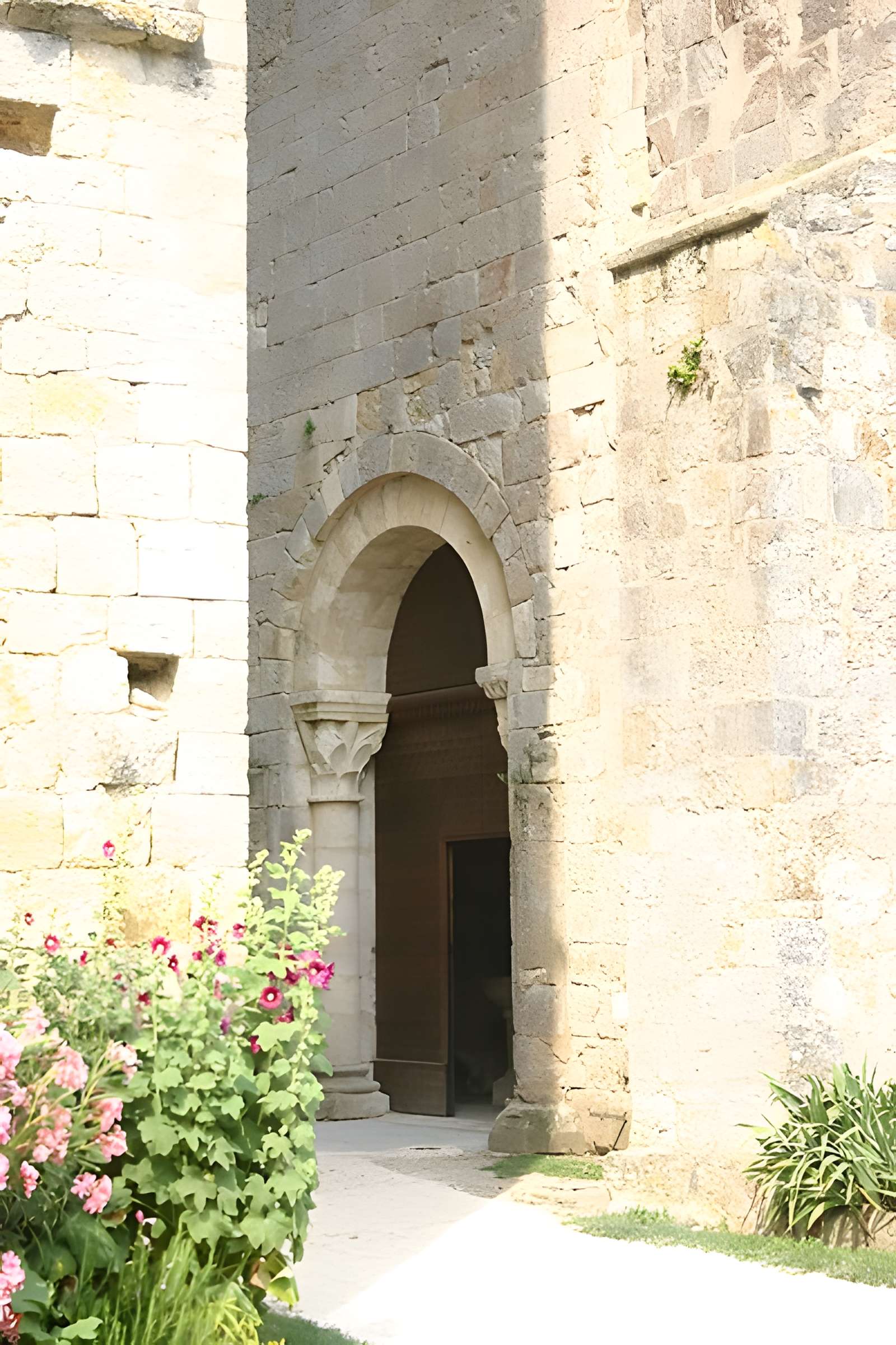 Église Saint-Sigismond de Larressingle