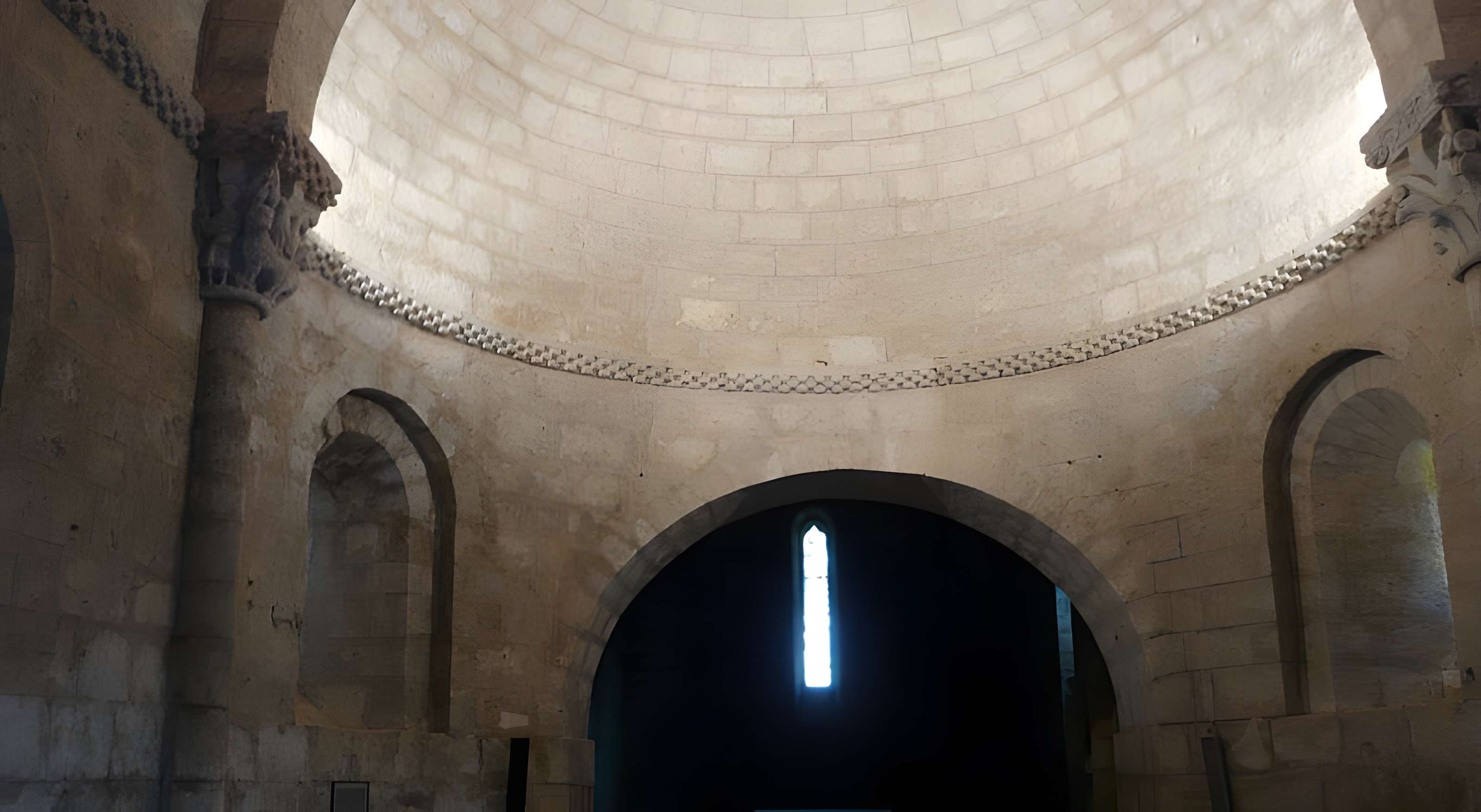 Église Saint-Sigismond de Larressingle