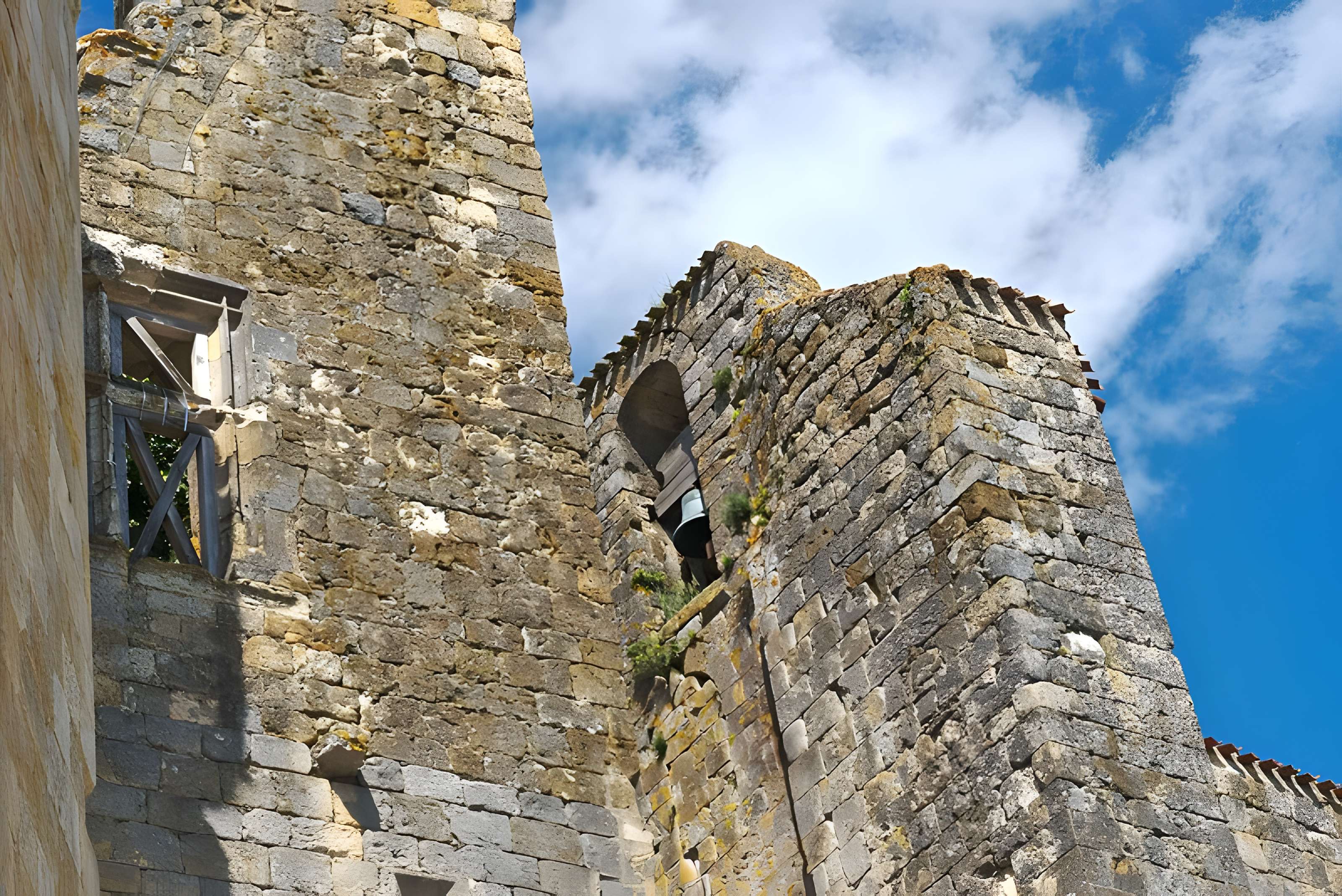 Église Saint-Sigismond de Larressingle