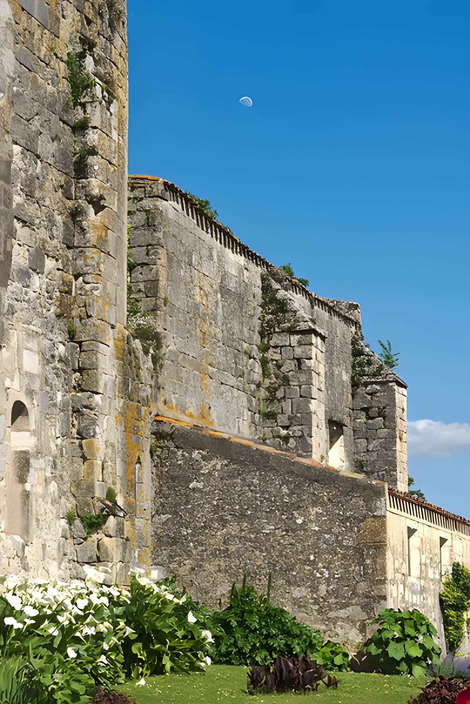Église Saint-Sigismond de Larressingle