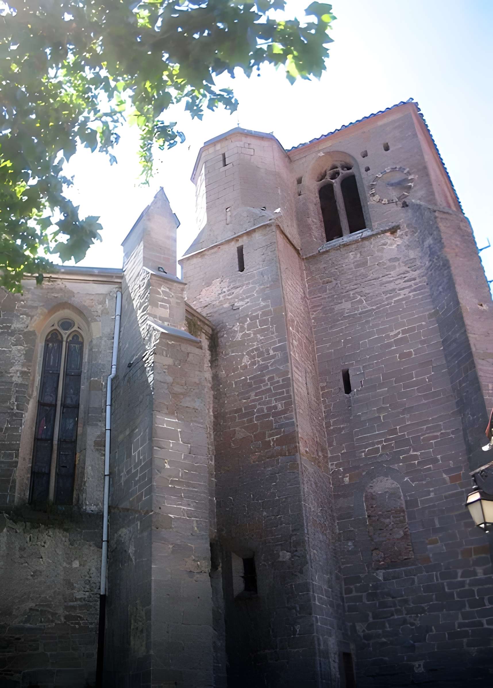 Église Saints-Julien-et-Basilisse de Bram