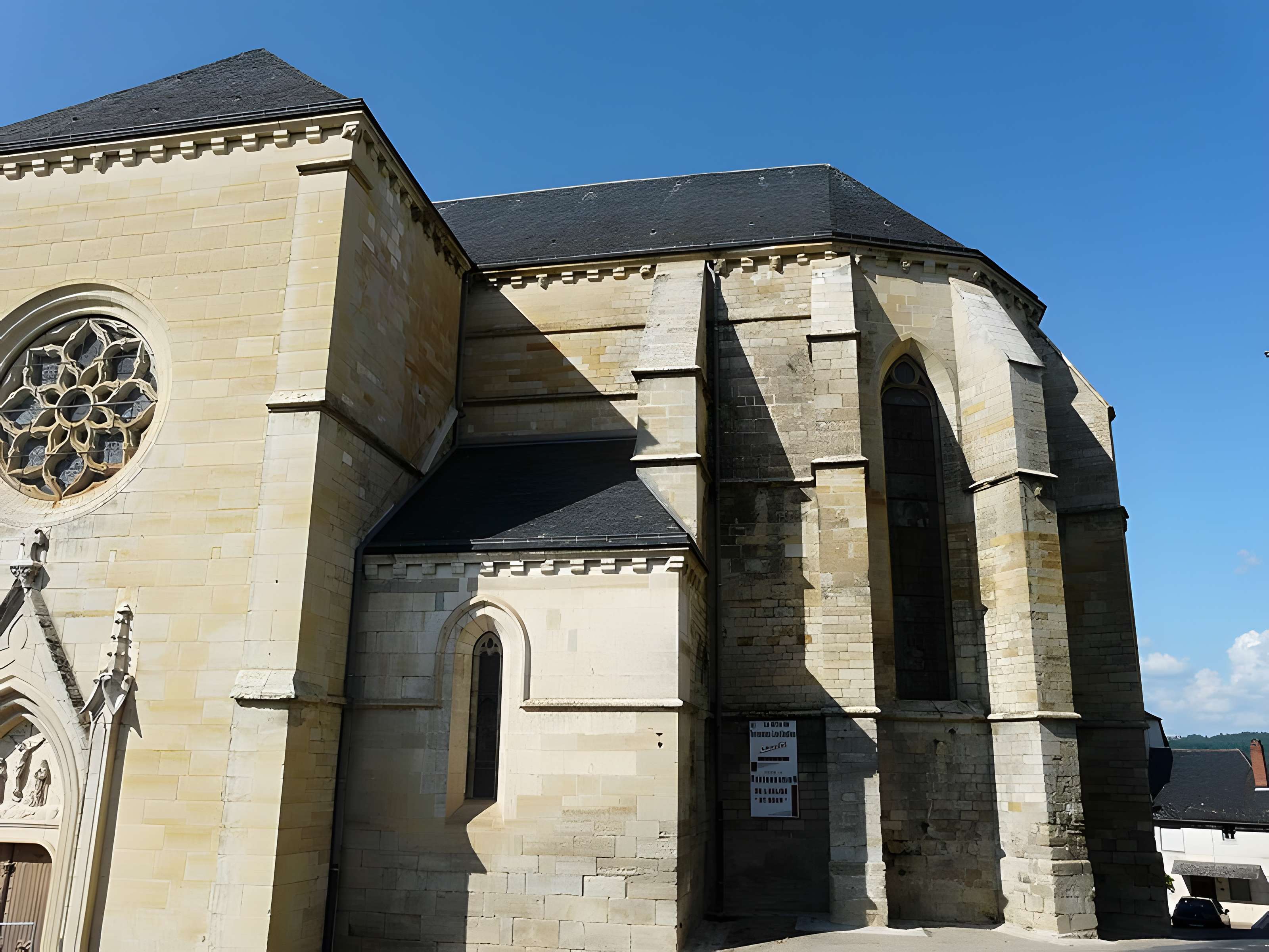 Église Saint-Sour de Terrasson-Lavilledieu