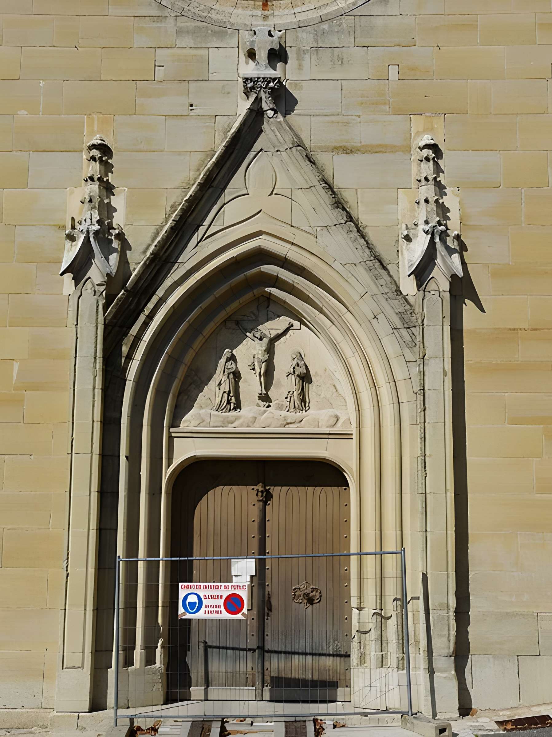 Église Saint-Sour de Terrasson-Lavilledieu