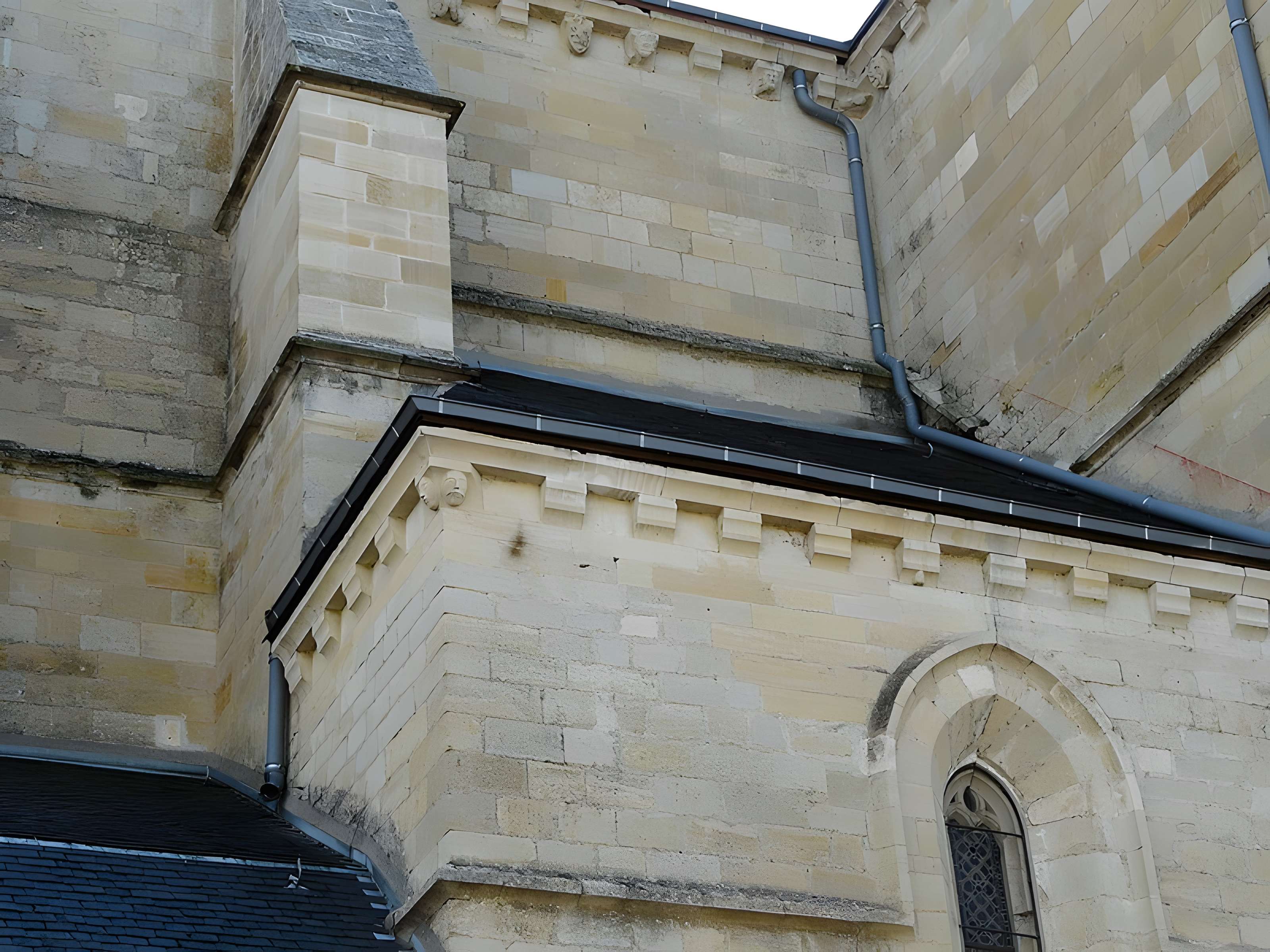 Église Saint-Sour de Terrasson-Lavilledieu