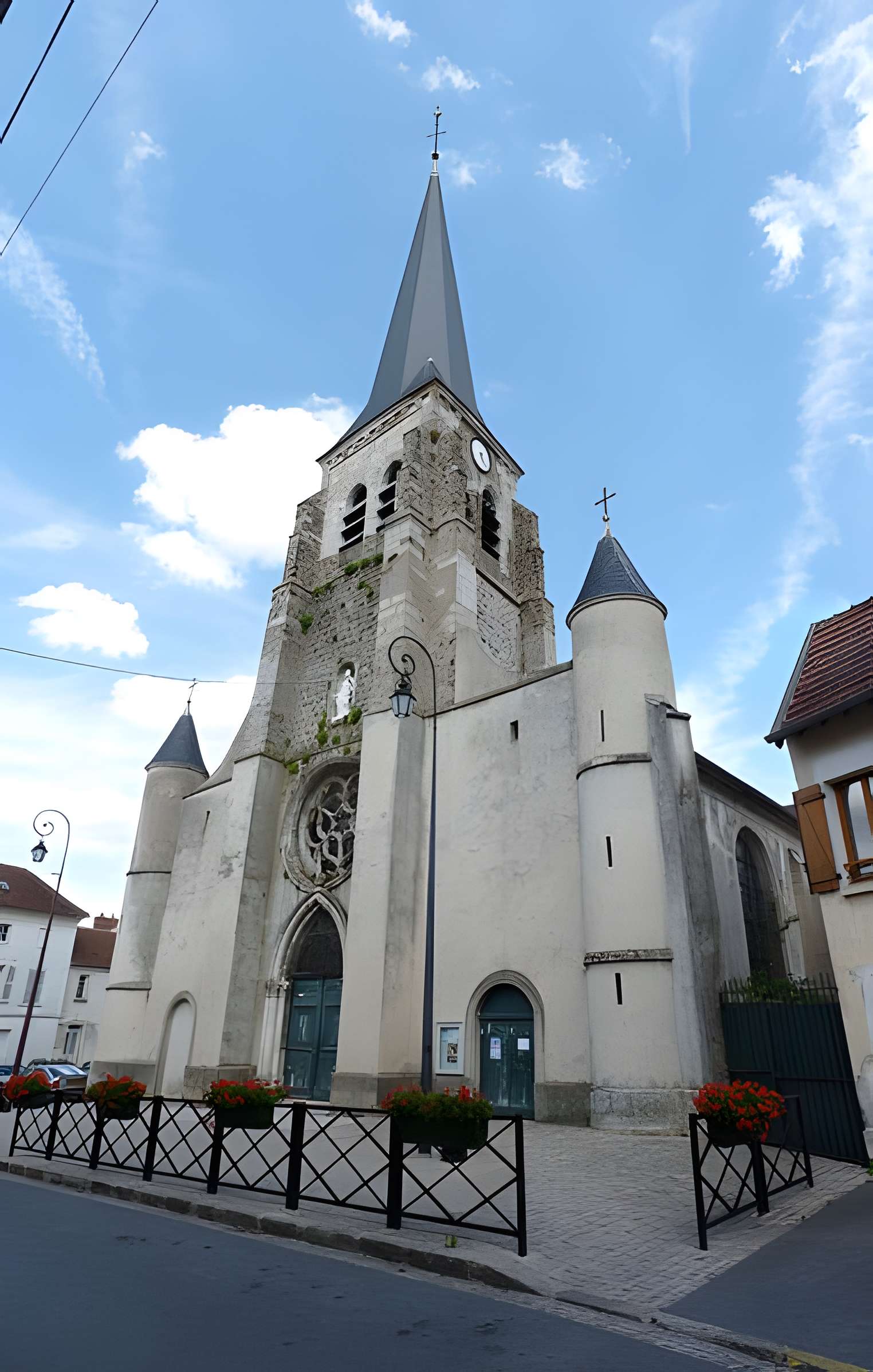 Église Saints-Pierre-et-Paul de Jouarre 