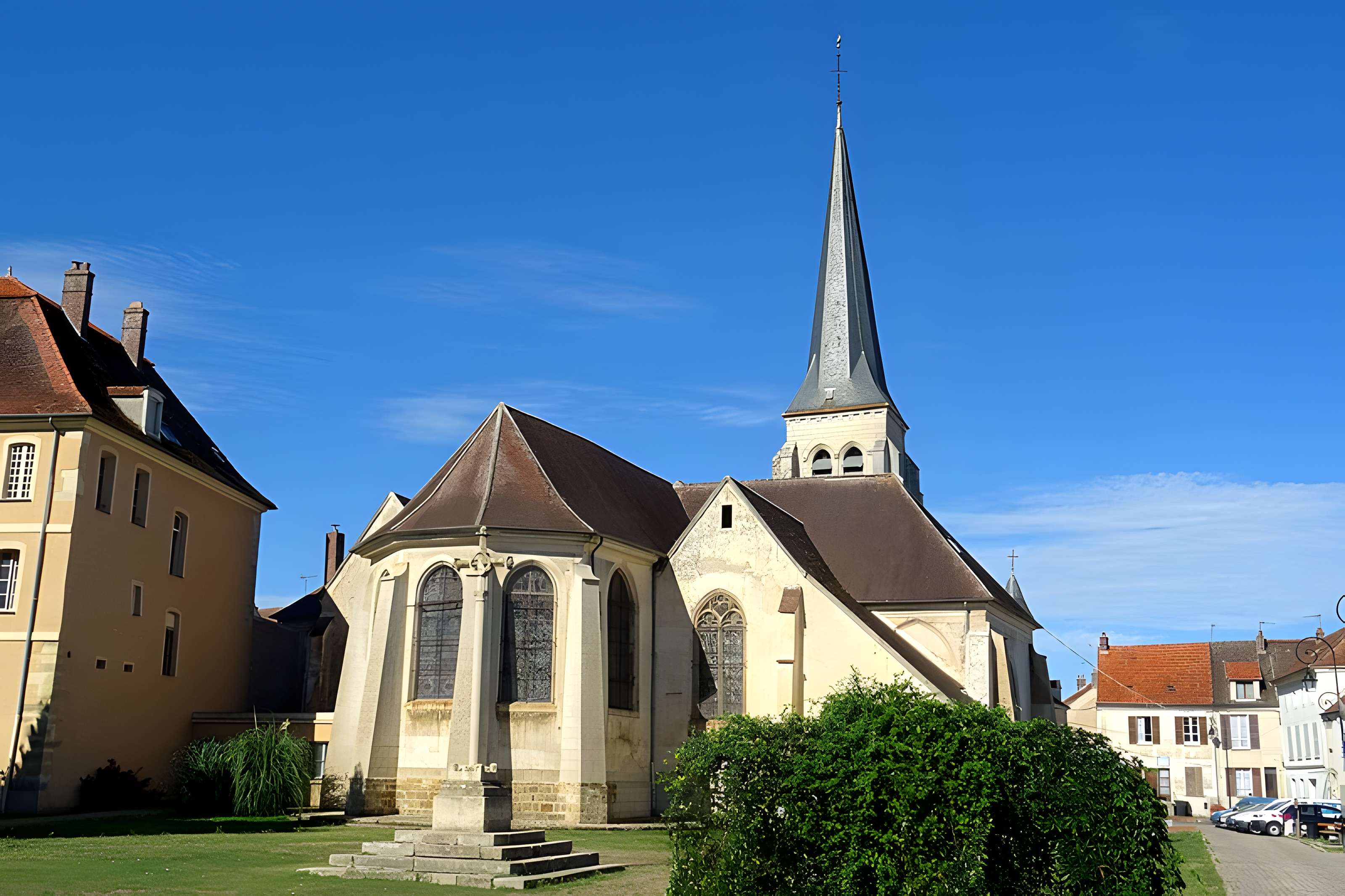 Église Saints-Pierre-et-Paul de Jouarre