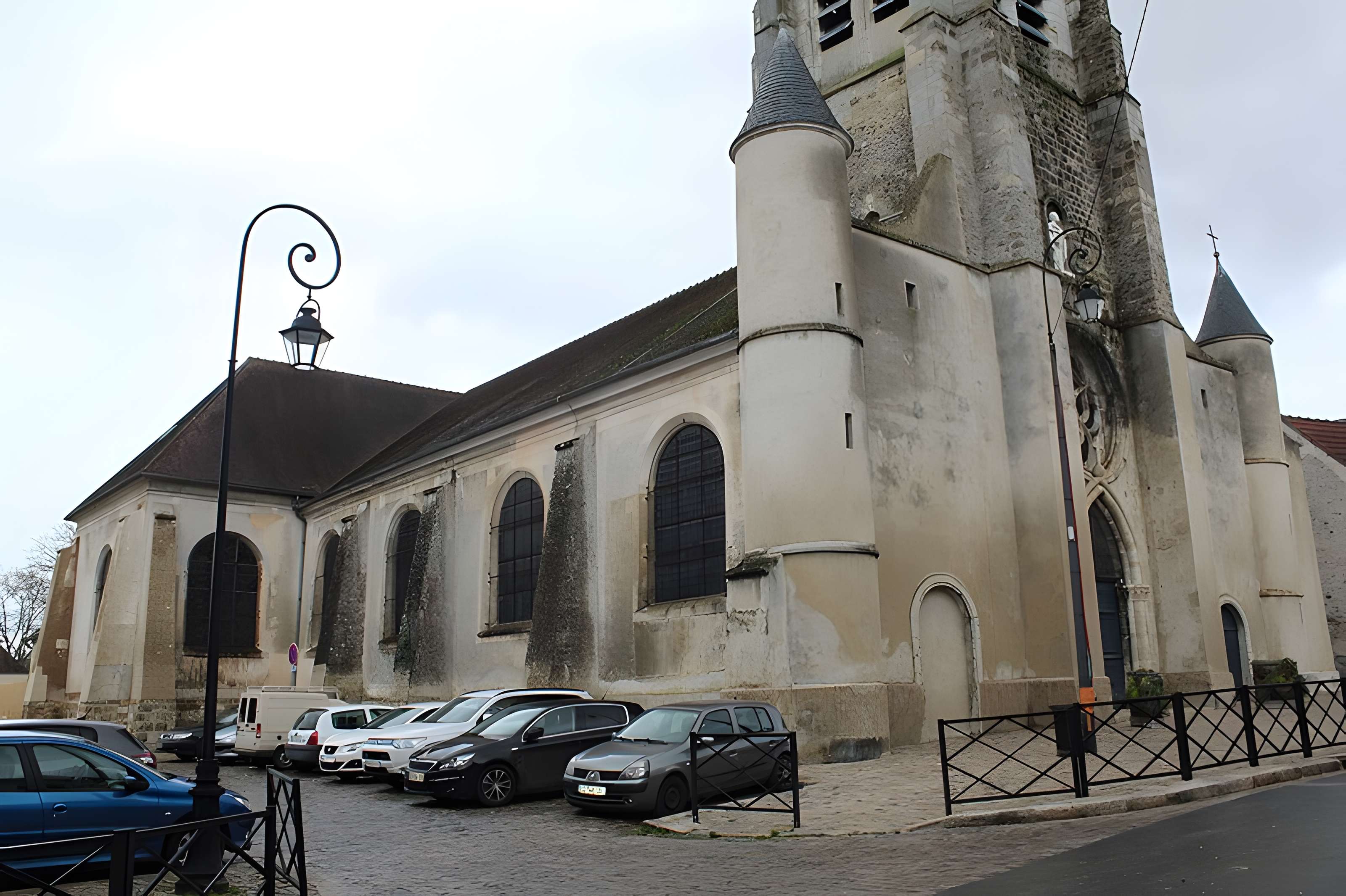 Église Saints-Pierre-et-Paul de Jouarre