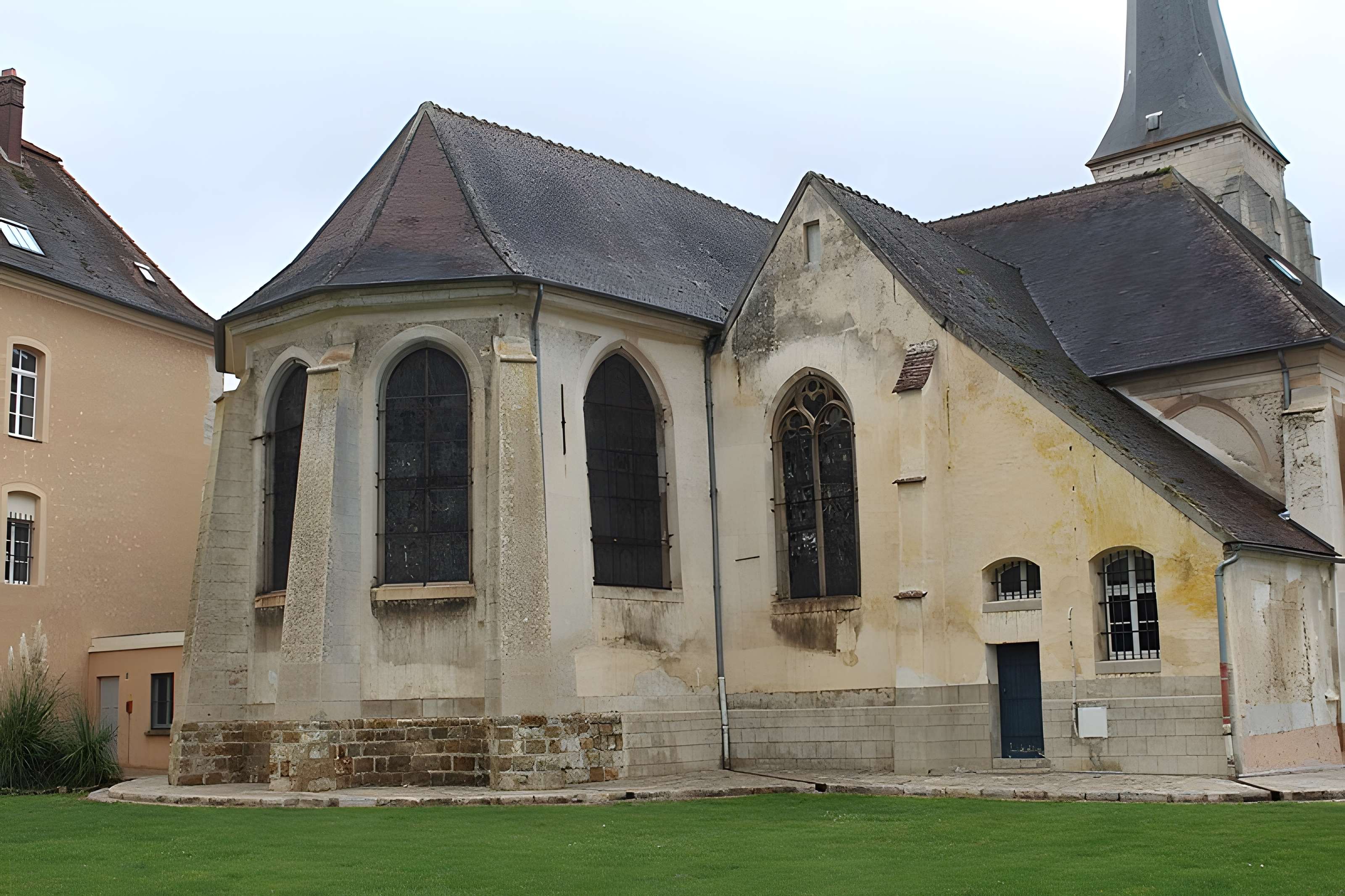 Église Saints-Pierre-et-Paul de Jouarre
