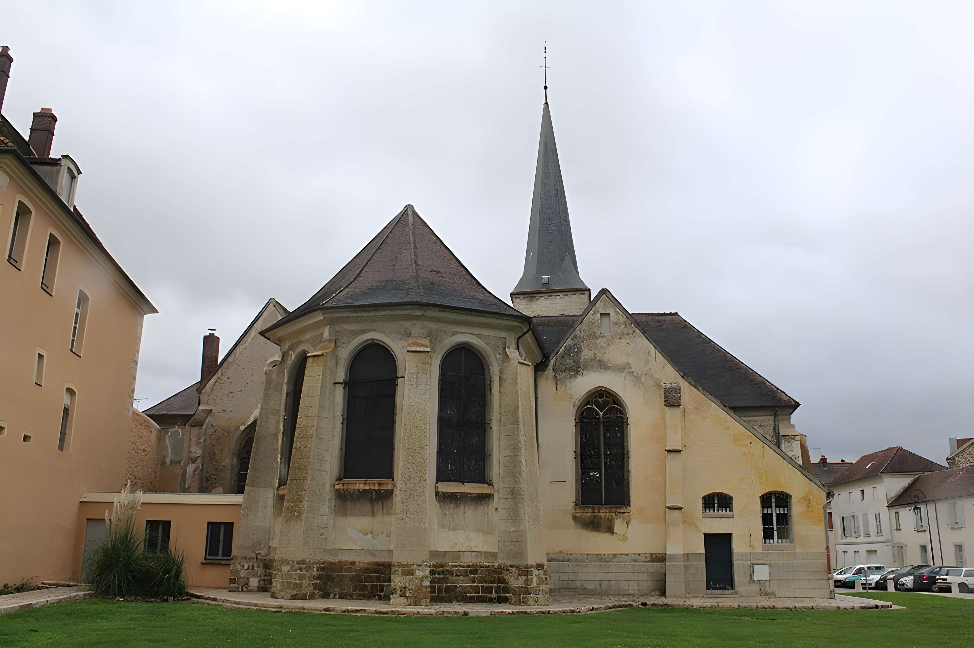 Église Saints-Pierre-et-Paul de Jouarre
