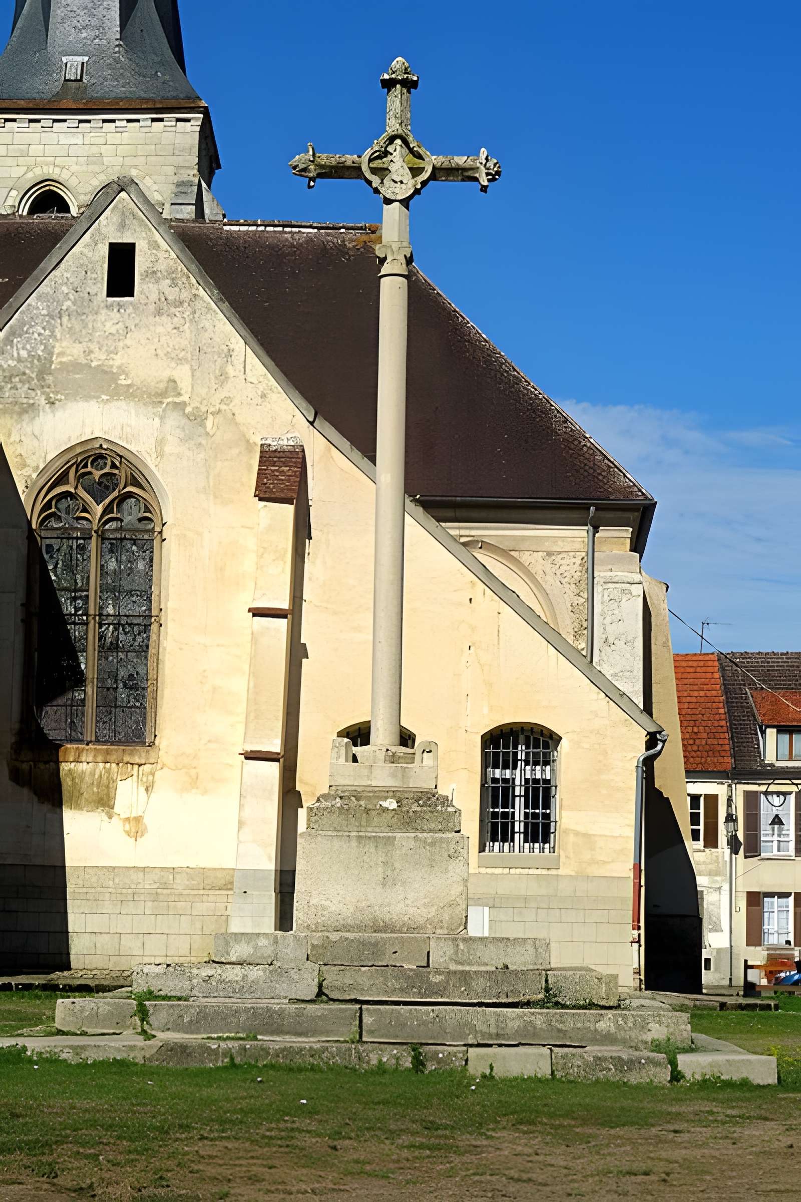 Église Saints-Pierre-et-Paul de Jouarre
