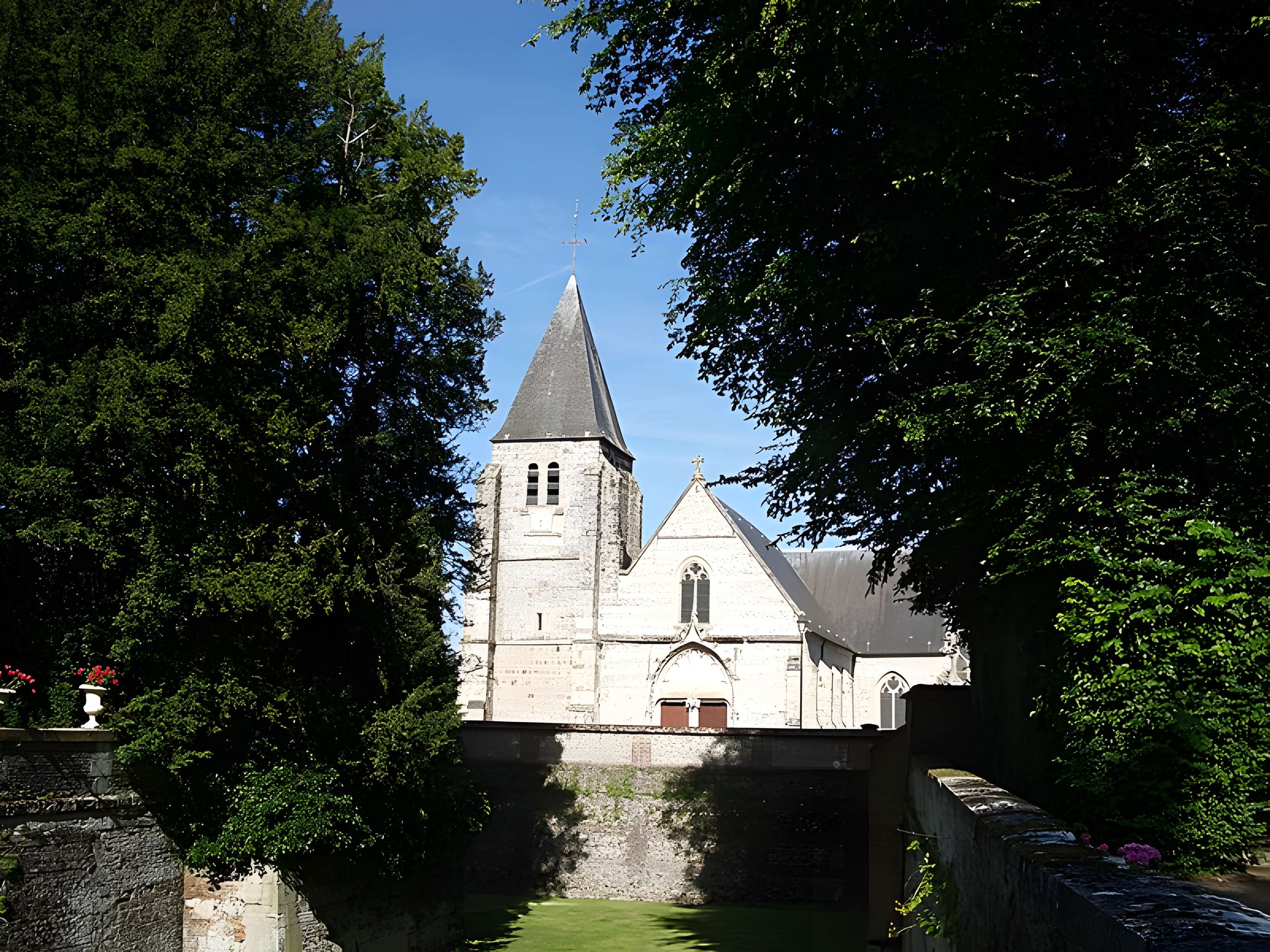 Église Saint-Sulpice de Heudicourt