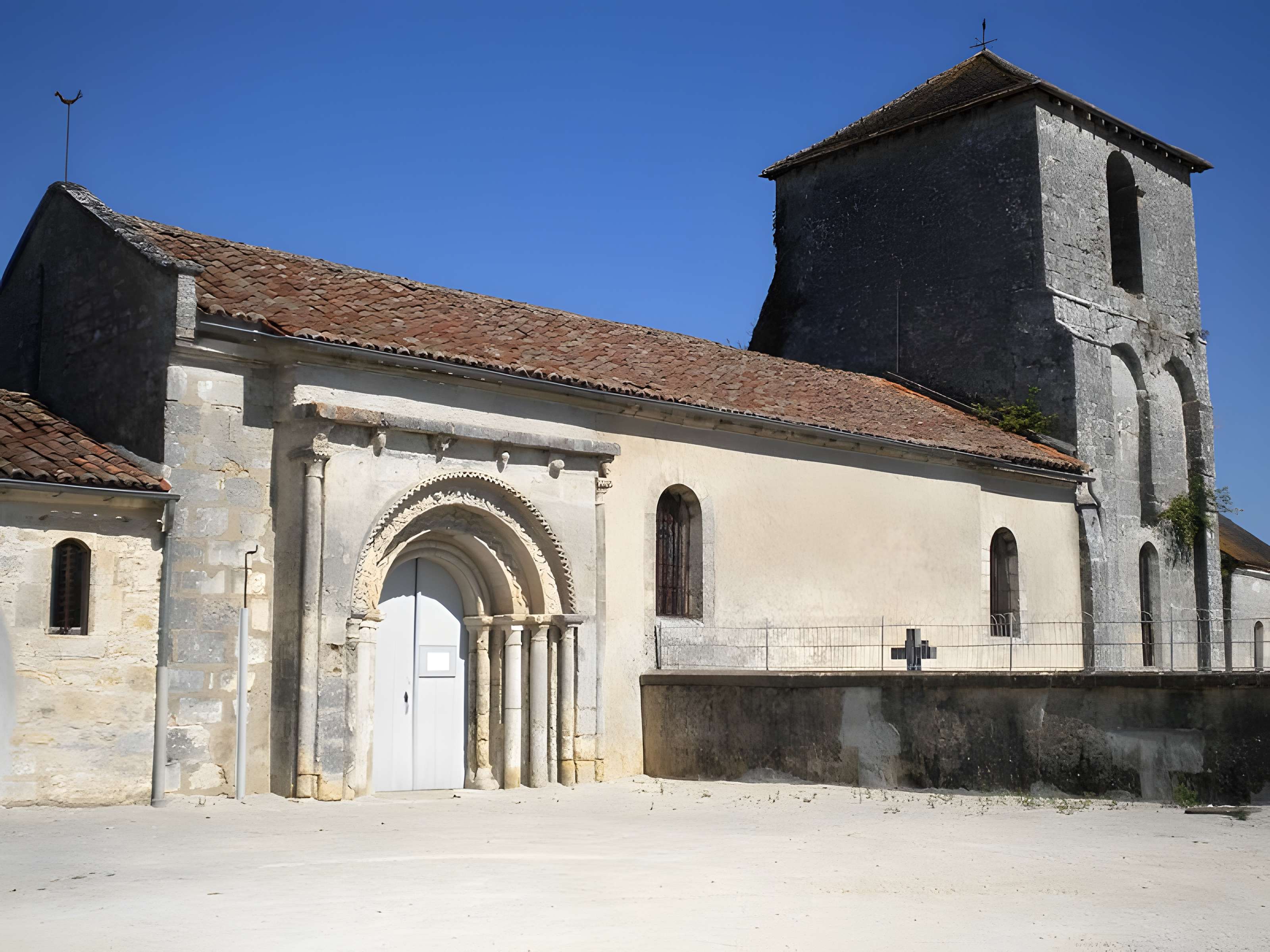 Église Saint-Sulpice de Saint-Sulpice-de-Mareuil 