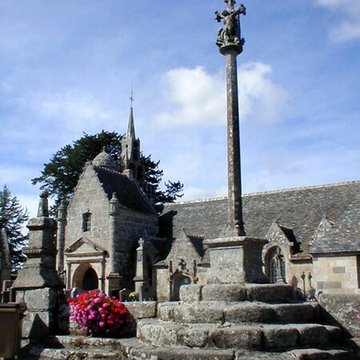 Église Saint-Sylvestre de Plouzélambre
