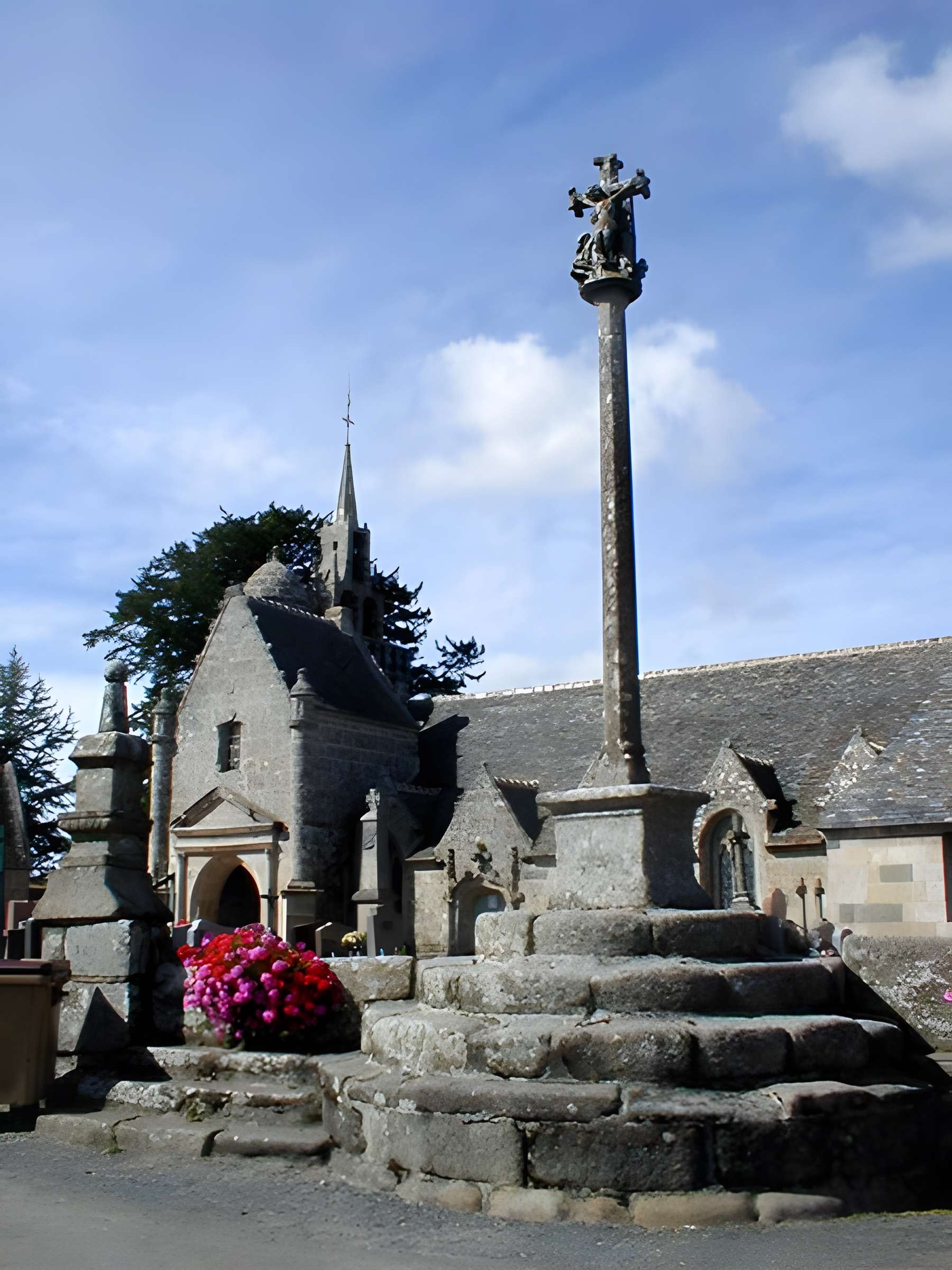Église Saint-Sylvestre de Plouzélambre