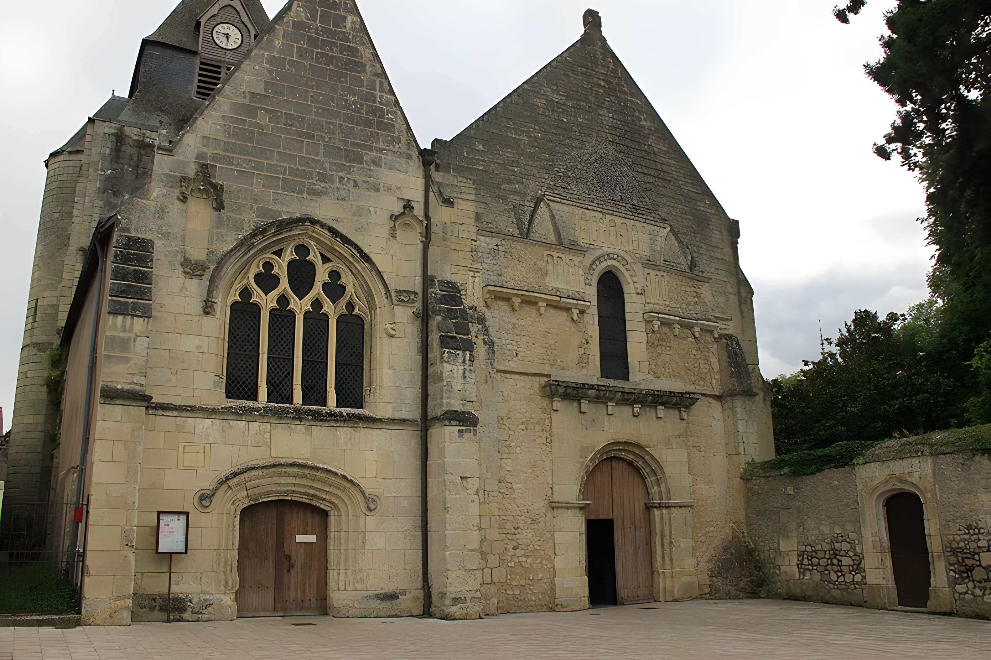 Église Saint-Symphorien d'Azay-le-Rideau