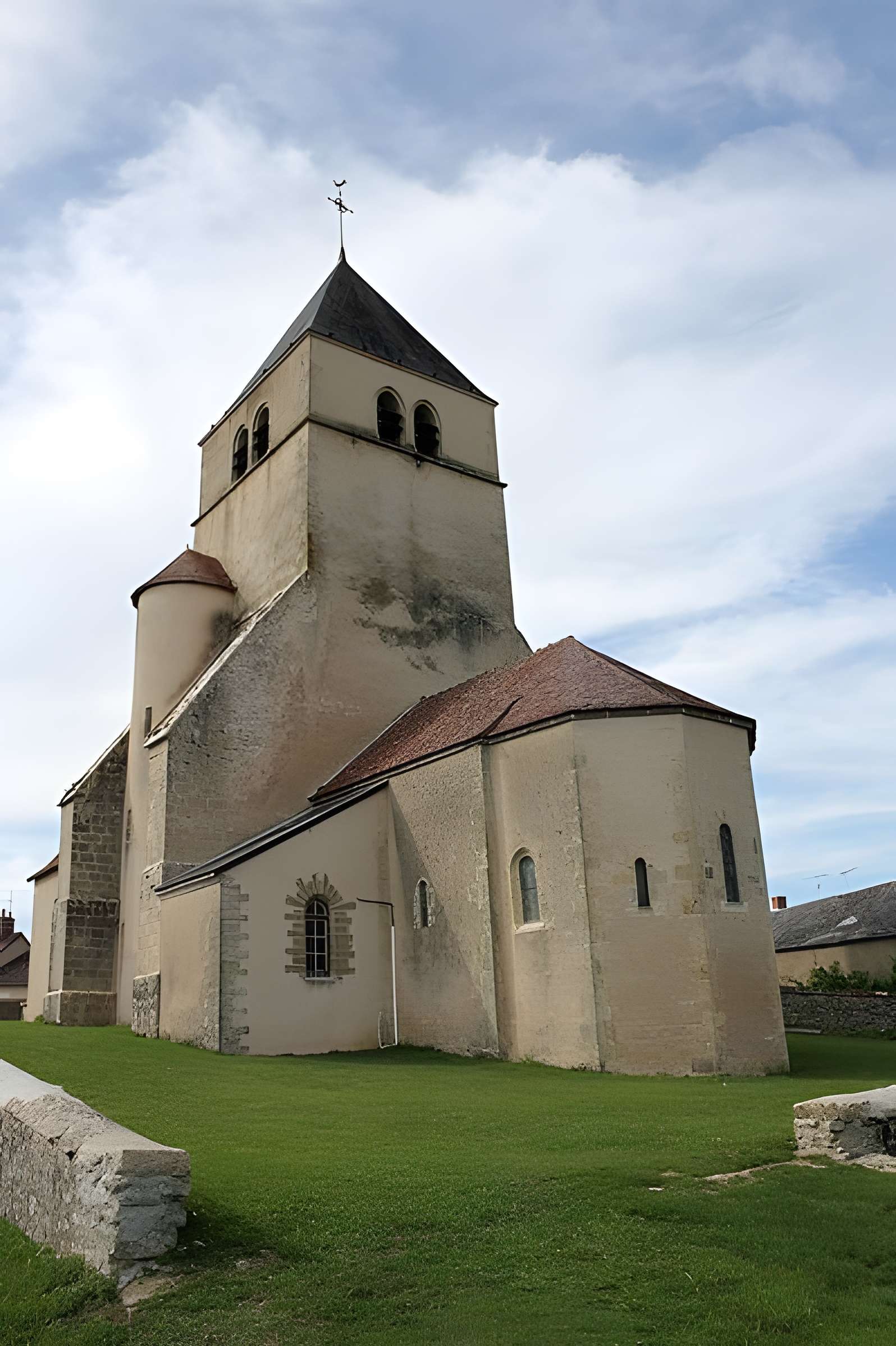 Église Saint-Symphorien de Bazolles 