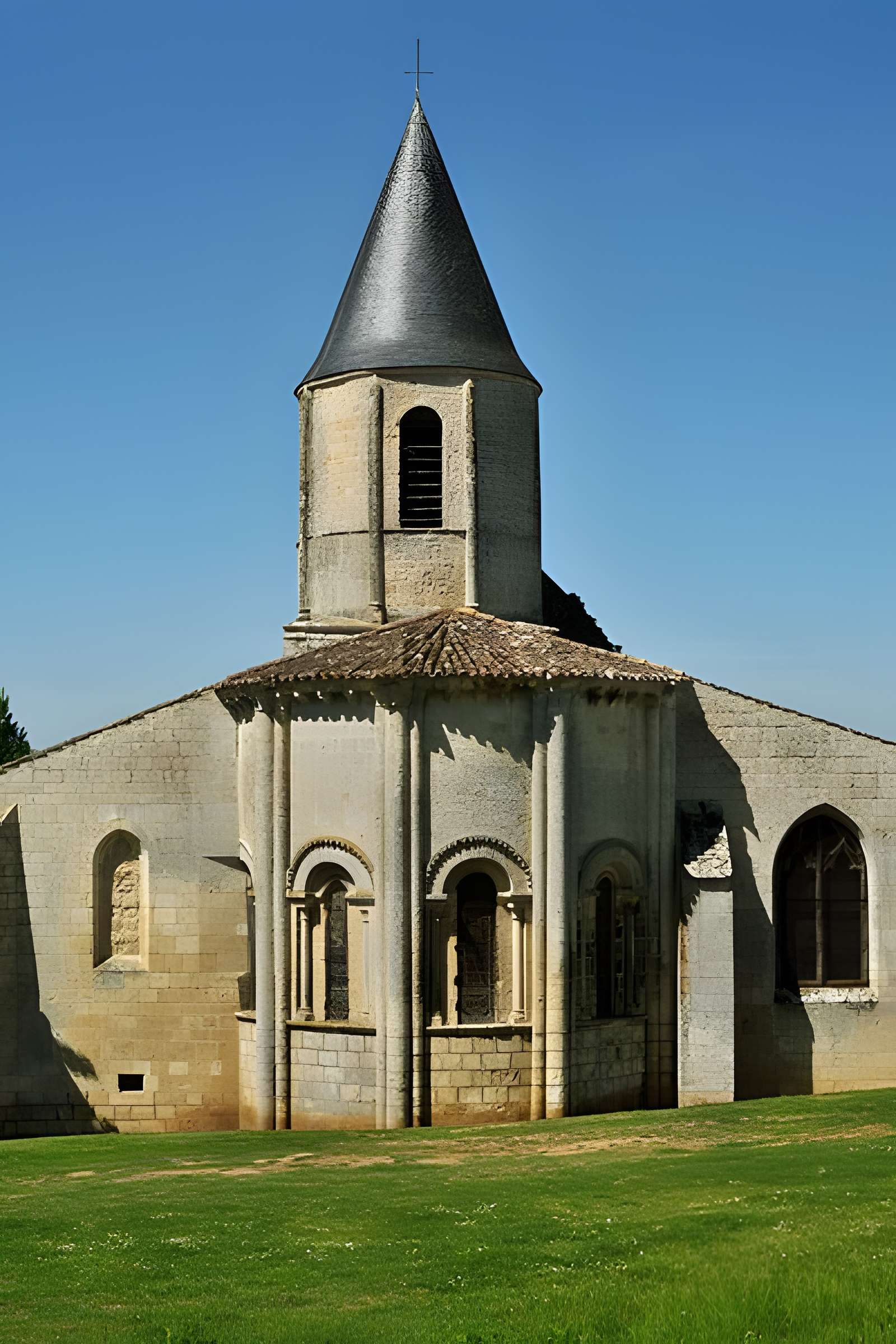 Église Saint-Symphorien de La Gripperie-Saint-Symphorien