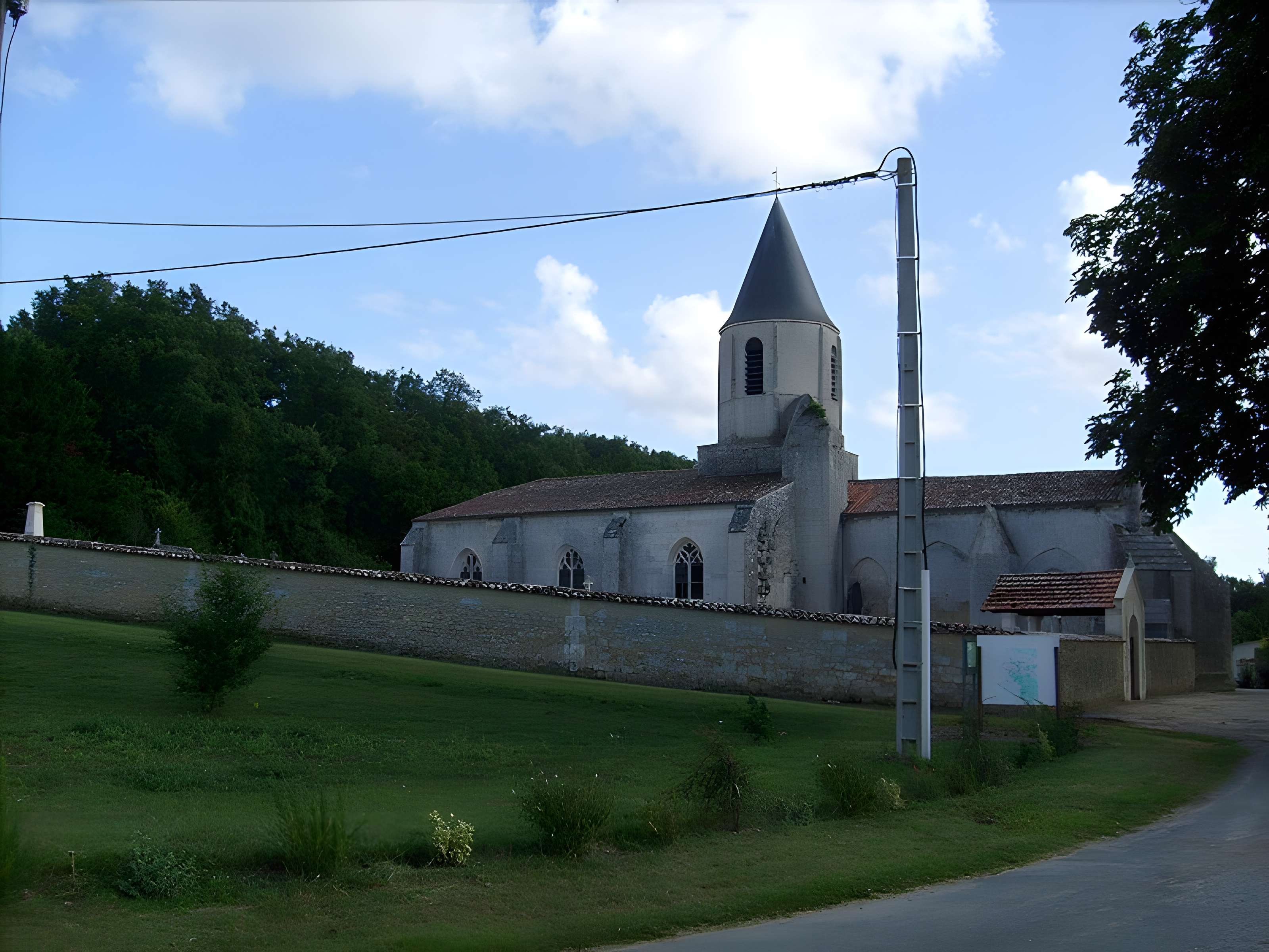 Église Saint-Symphorien de La Gripperie-Saint-Symphorien