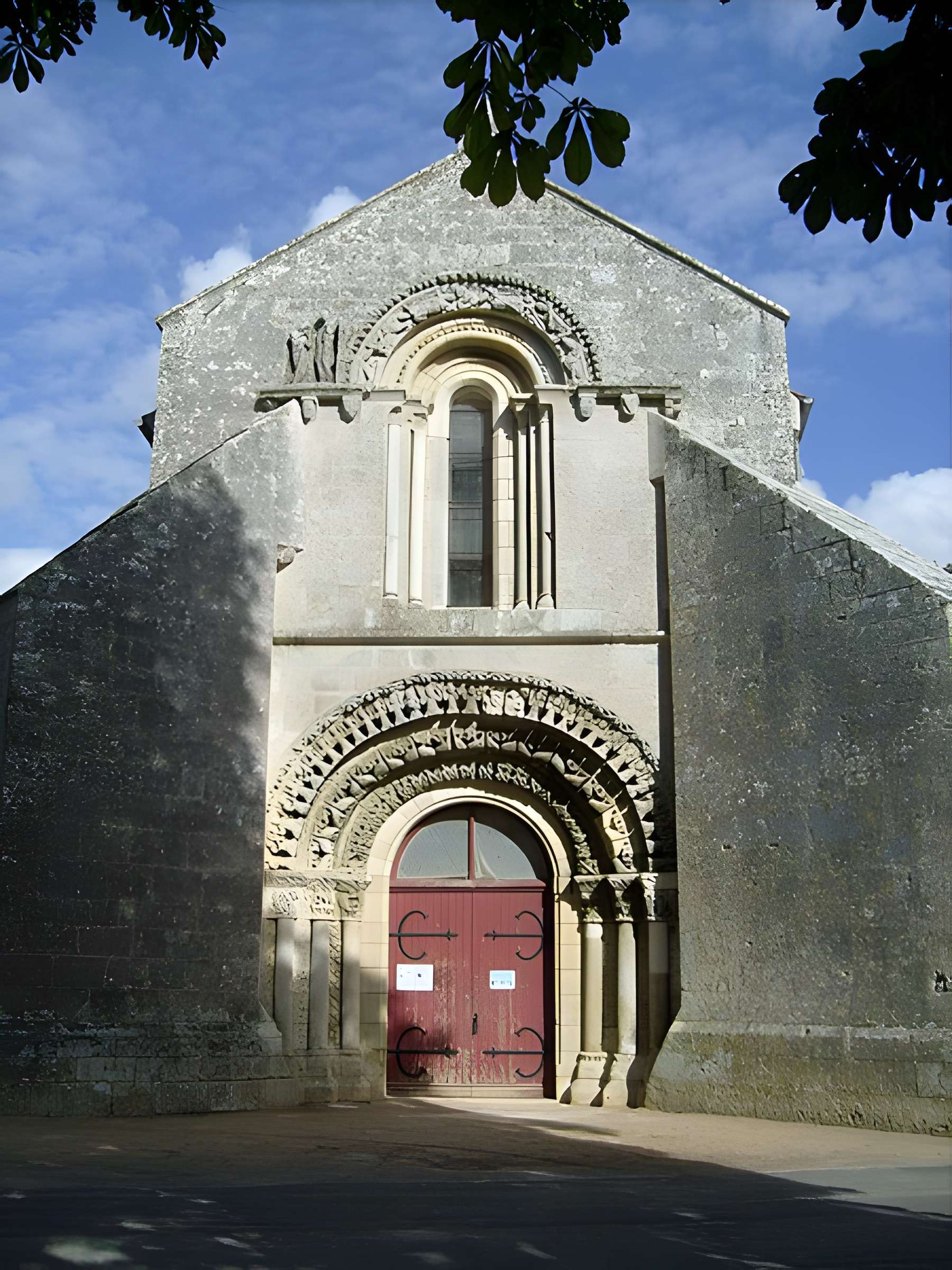 Église Saint-Symphorien de La Gripperie-Saint-Symphorien