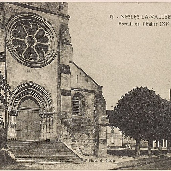Photo de Église Saint-Symphorien de Nesles-la-Vallée et croix