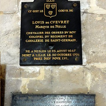 Église Saint-Symphorien de Nesles-la-Vallée et croix