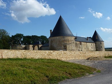 Photo de Ferme fortifiée de Charbogne