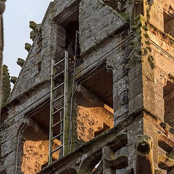 Église Saint-Ténénan de Guerlesquin