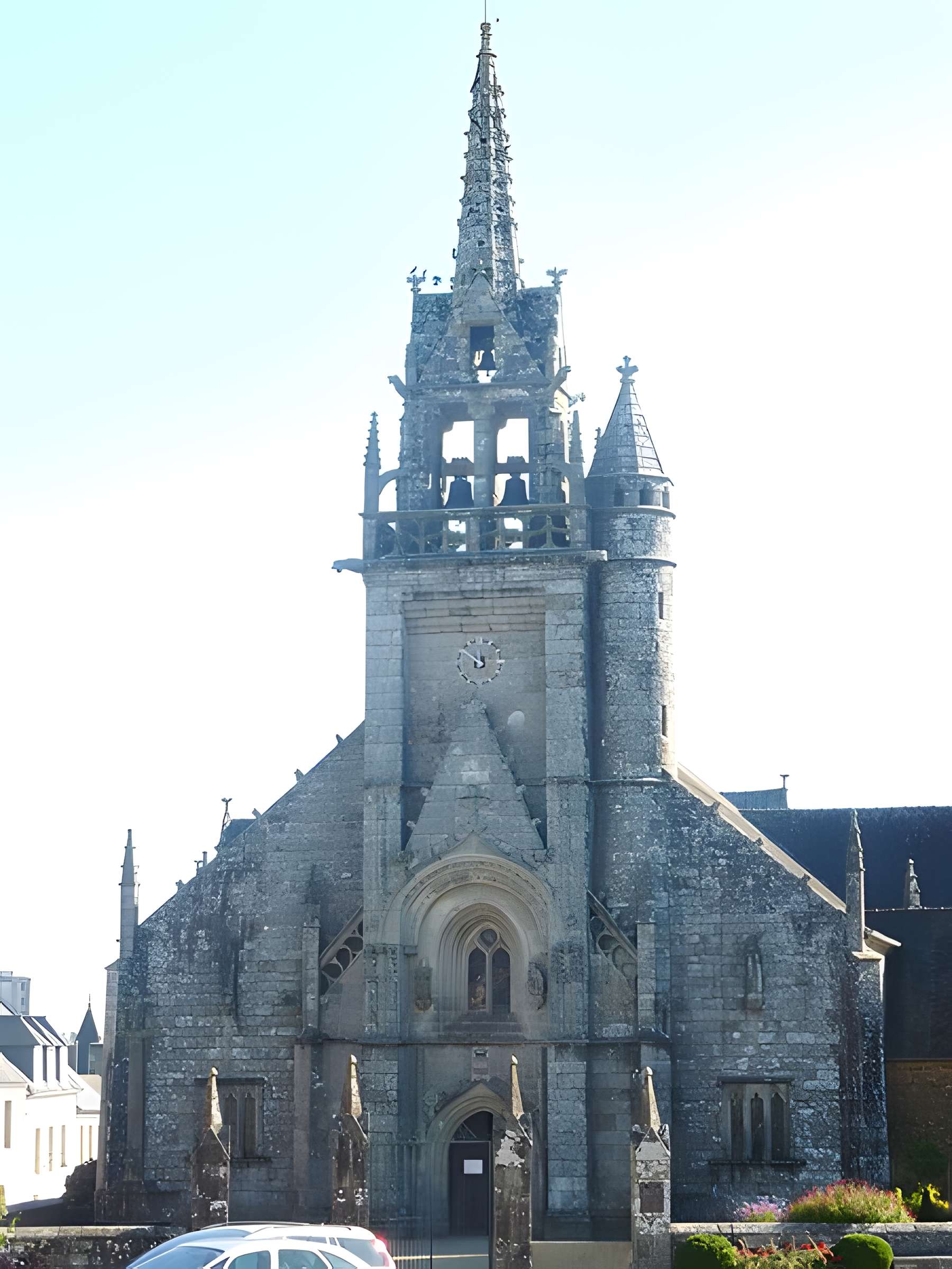 Église Saint-Ténénan de Guerlesquin