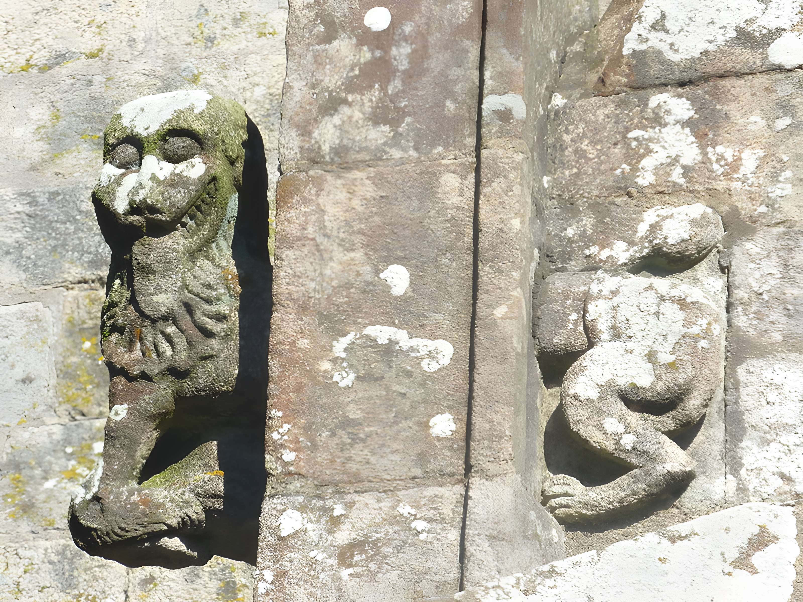 Église Saint-Ténénan de Guerlesquin