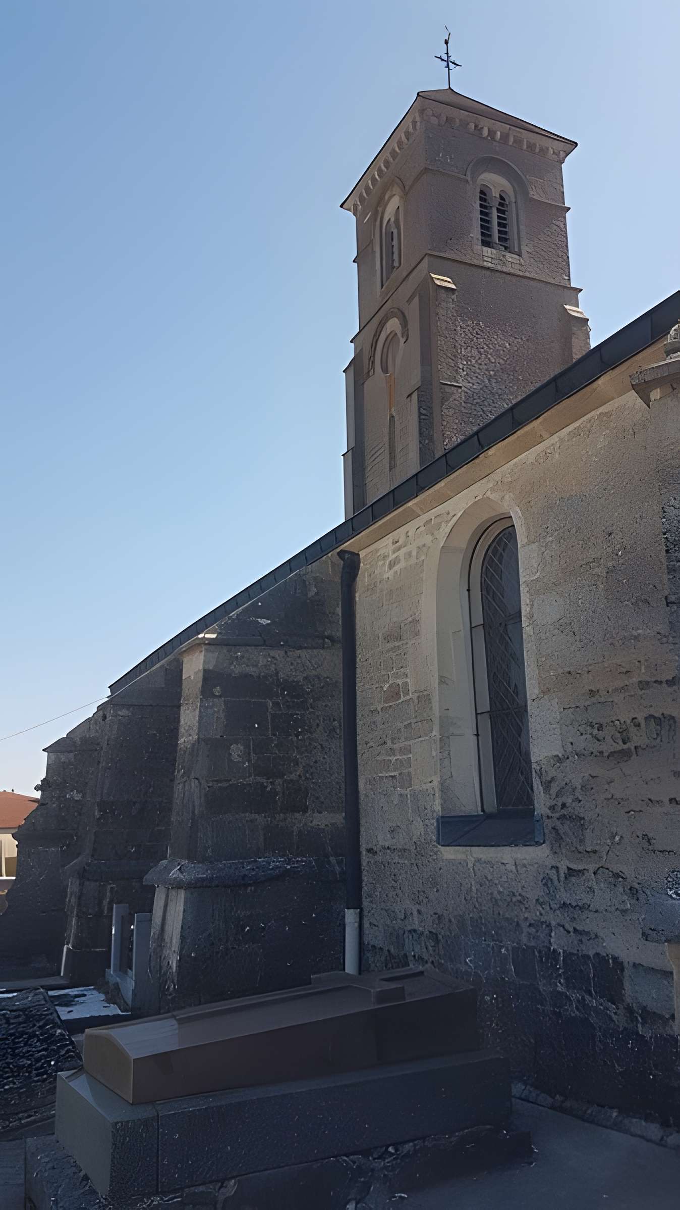 Église Saint-Thibaut de Clefmont