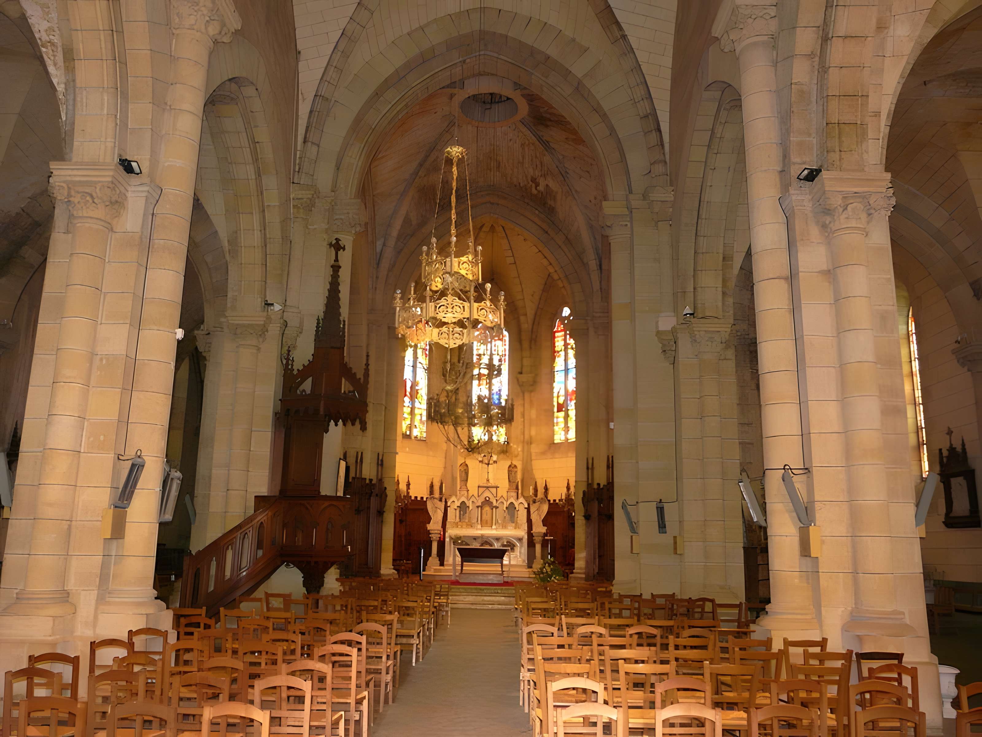 Église Saint-Thomas d'Excideuil
